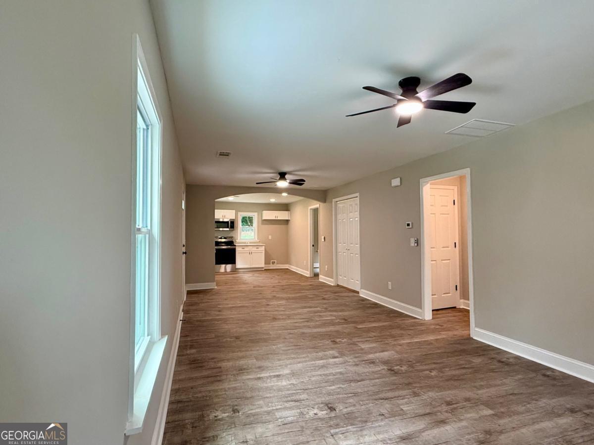 522 Spring Street Property Photo 6