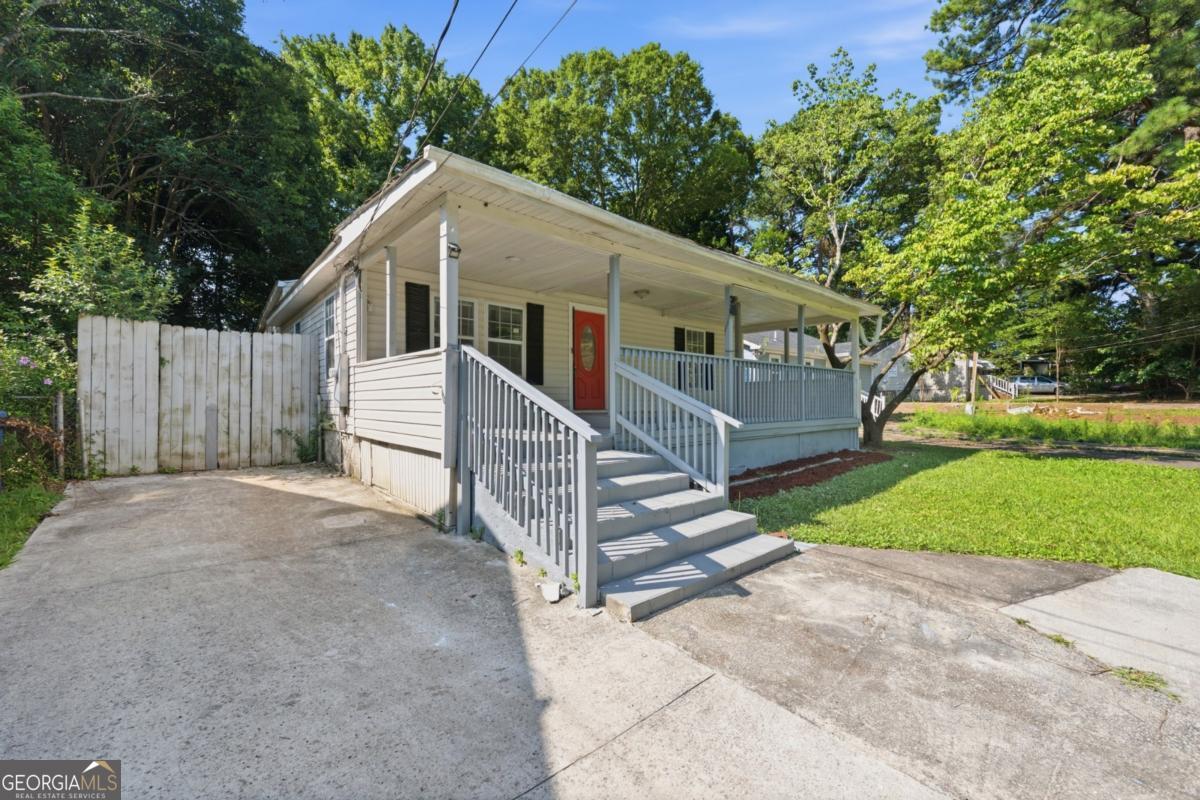 3024 Grand Avenue Sw Property Photo 2