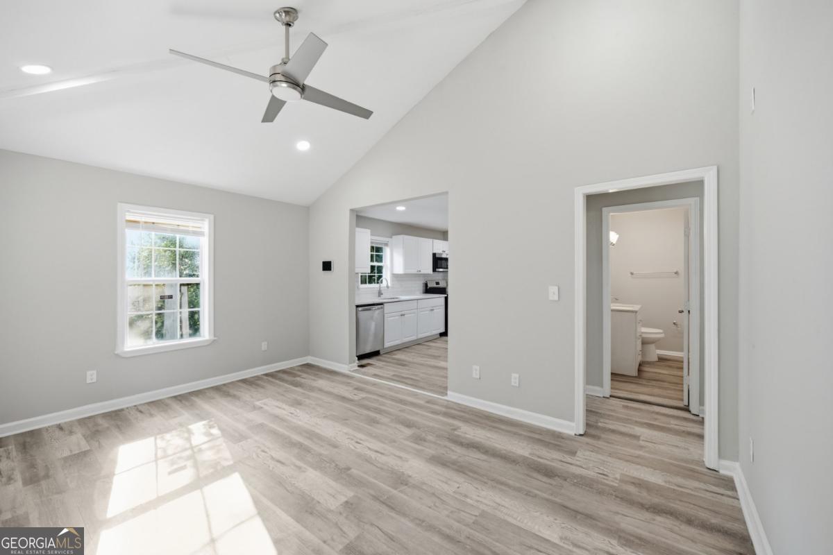 3024 Grand Avenue Sw Property Photo 5