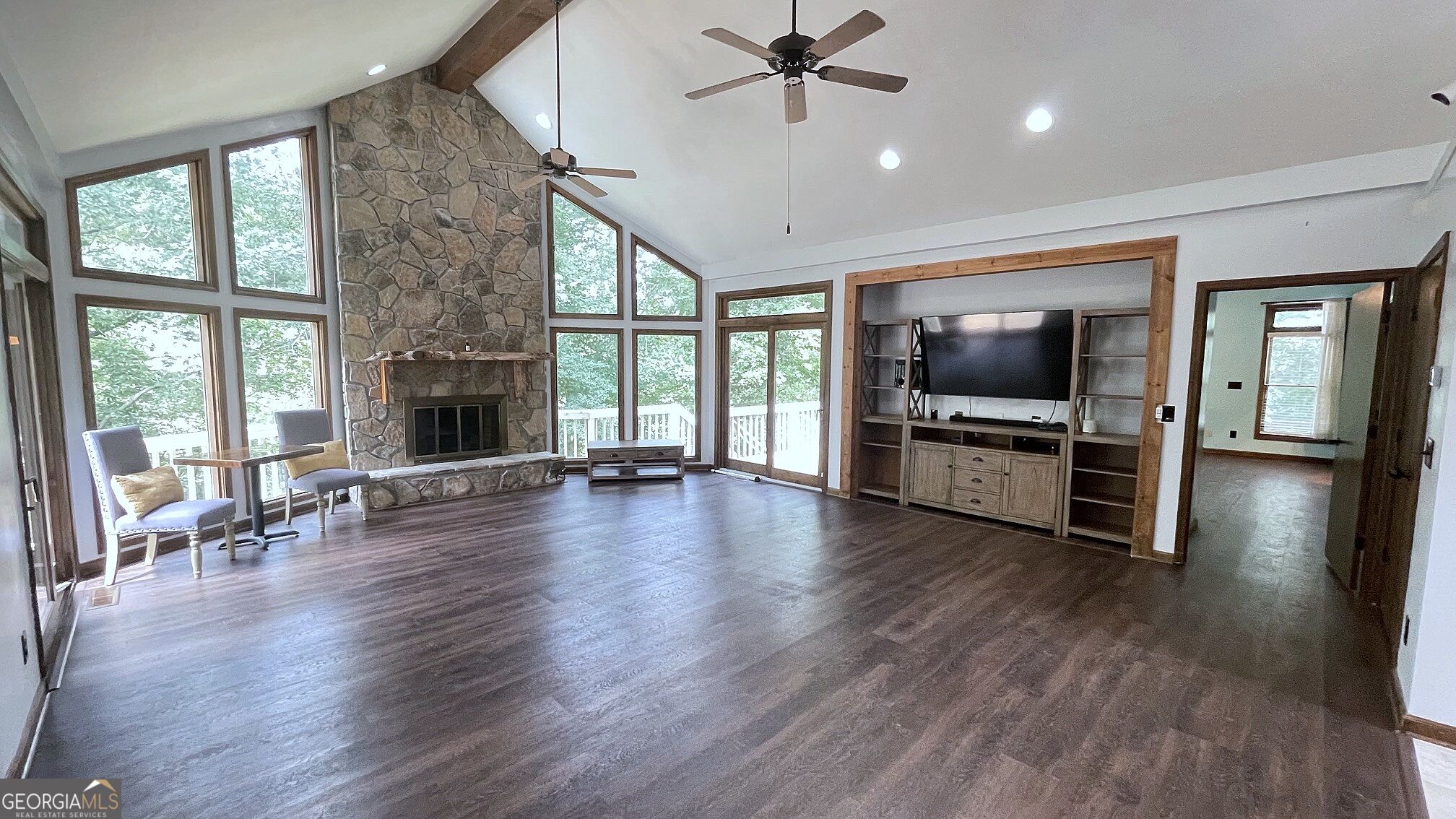 156 Thundering Waters Drive Property Photo 21
