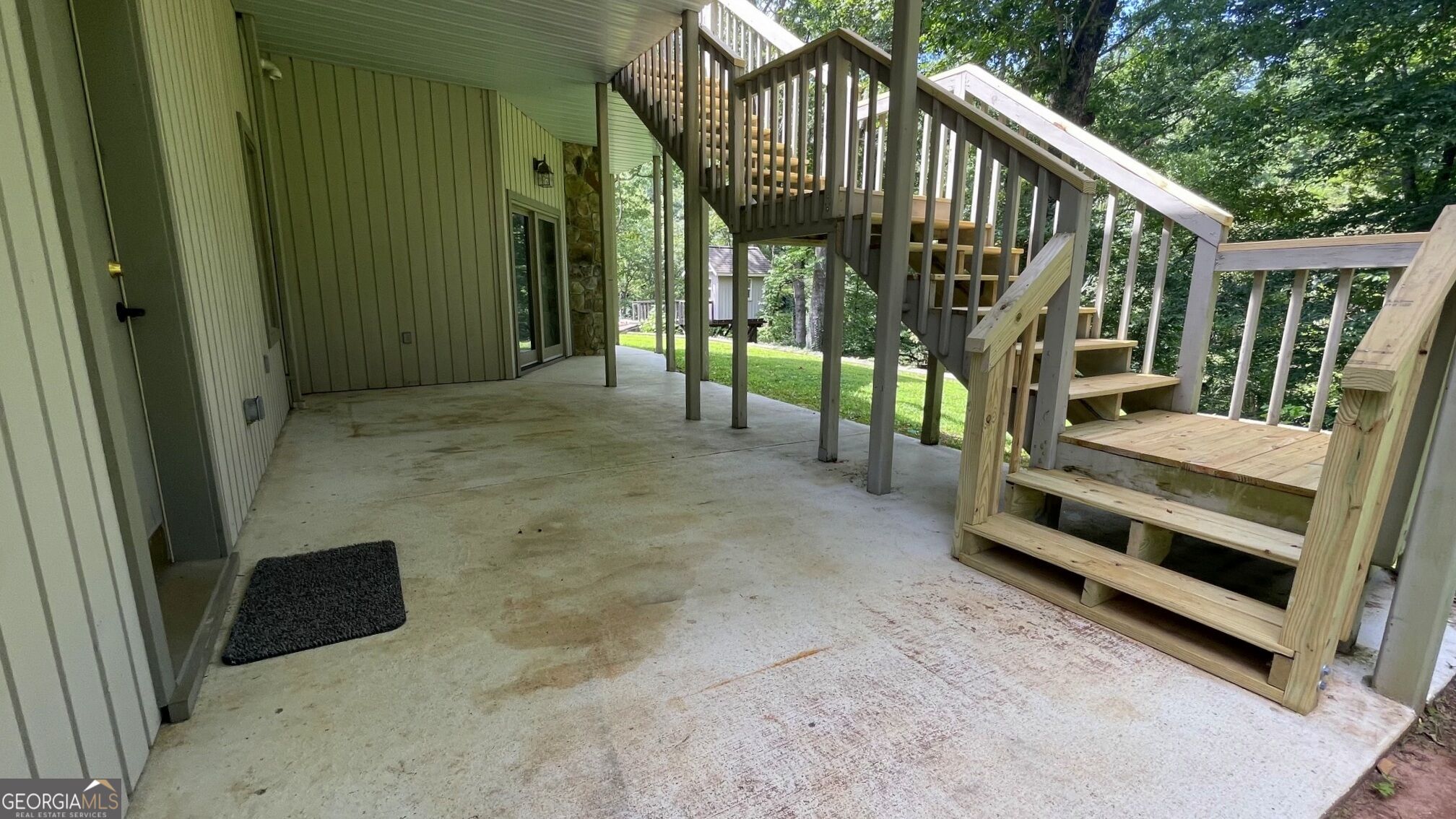 156 Thundering Waters Drive Property Photo 42