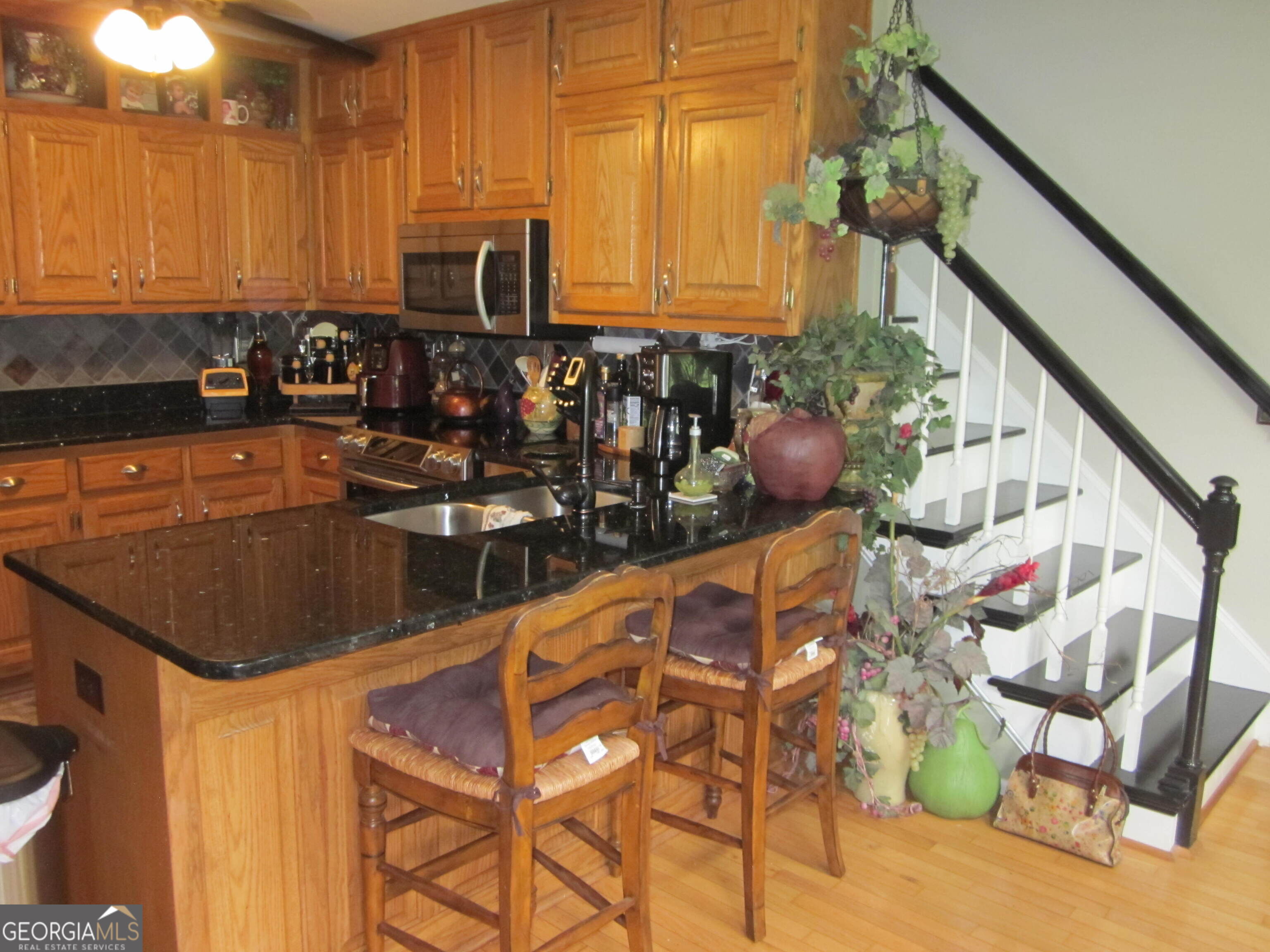 2150 Overland Way Property Photo 7
