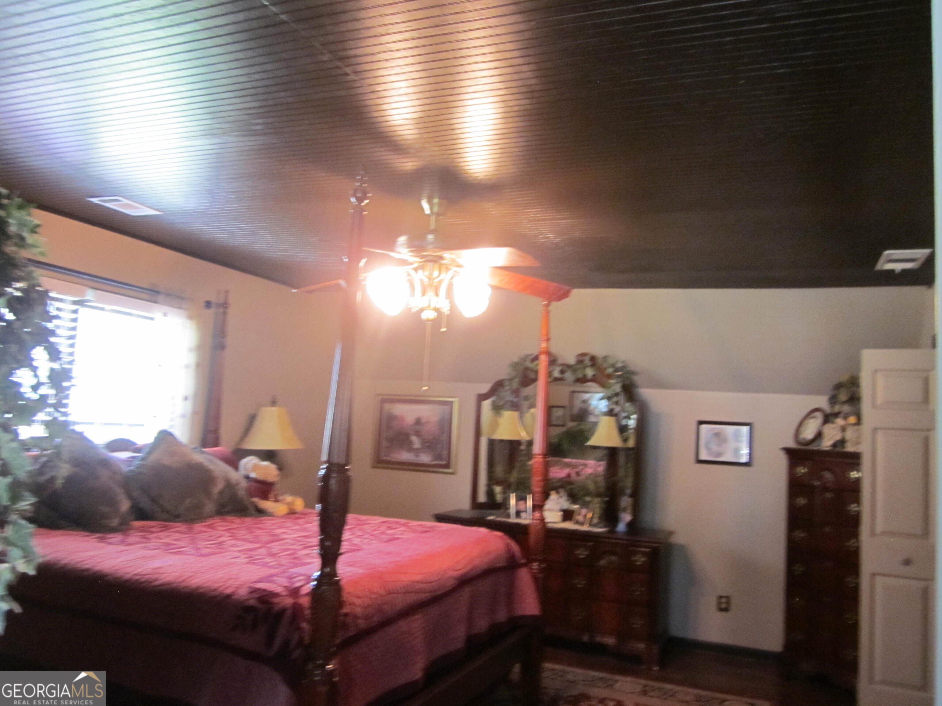 2150 Overland Way Property Photo 17