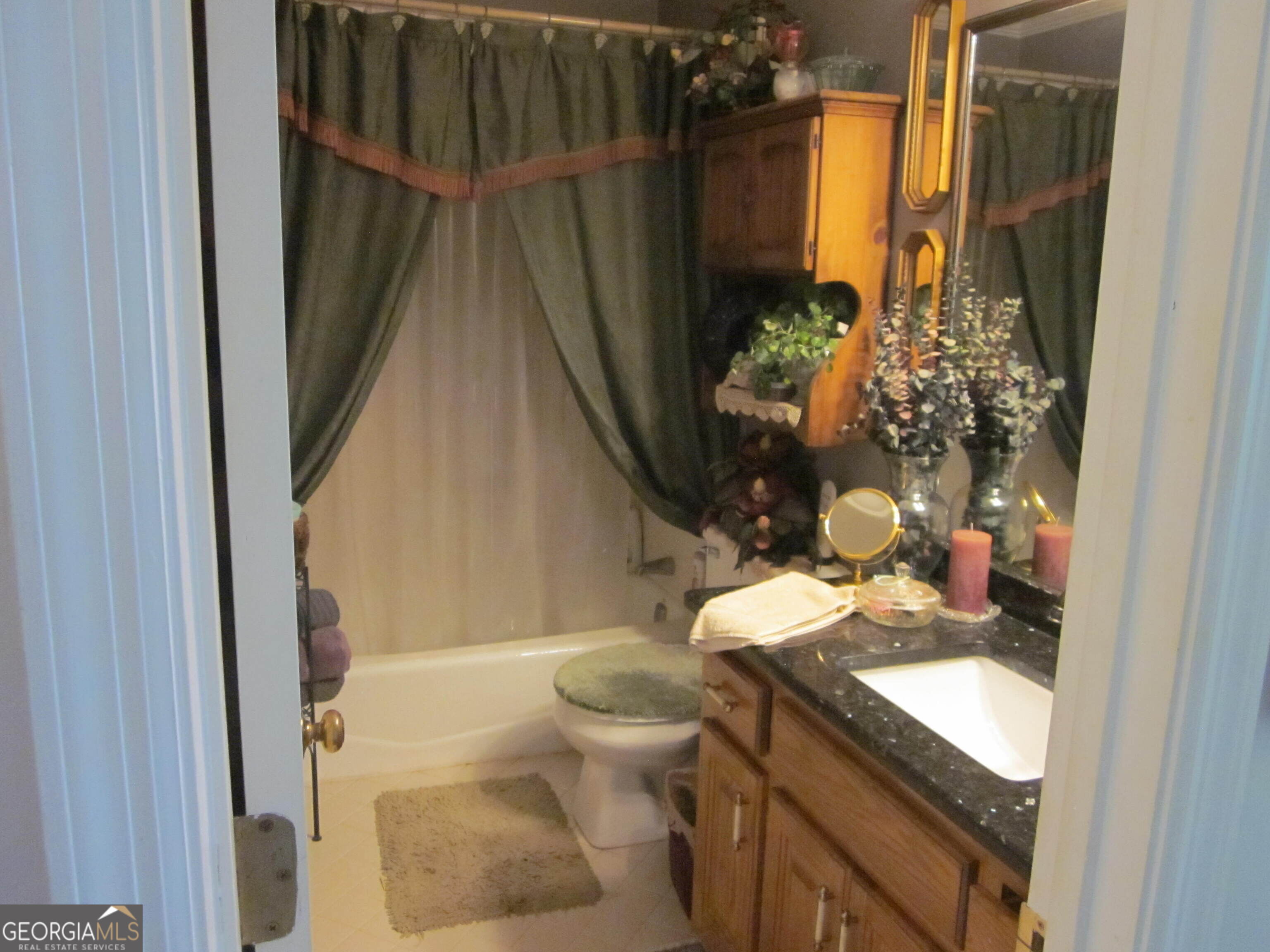 2150 Overland Way Property Photo 21