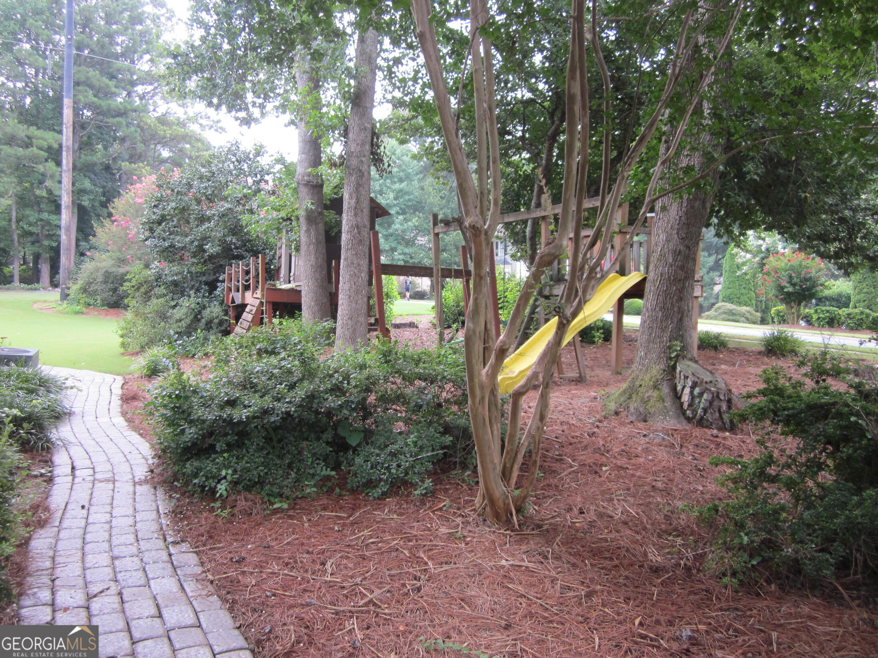 2150 Overland Way Property Photo 25