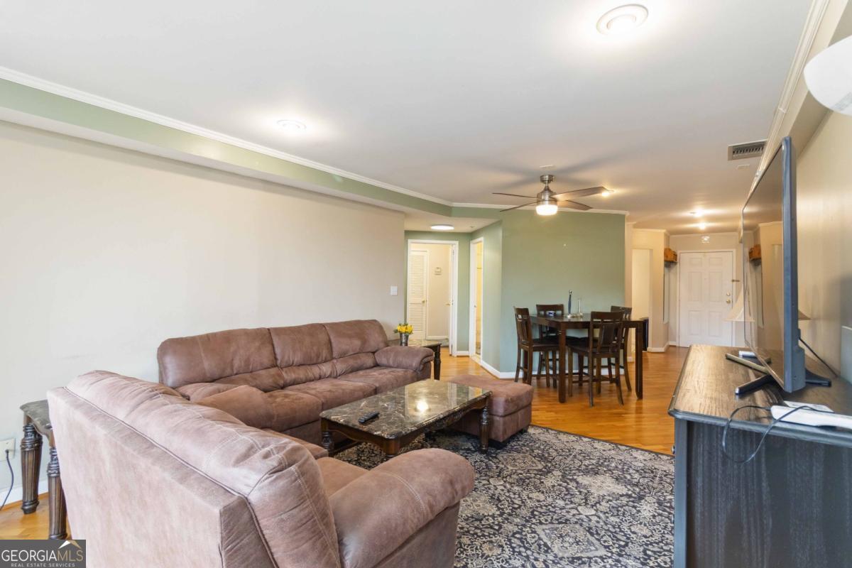 1501 Clairmont Road # 822 Property Photo 12