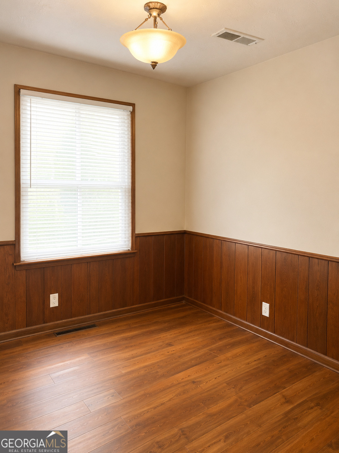 1856 Clinton Road Property Photo 3