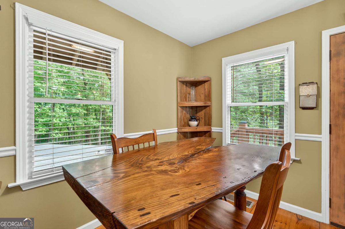 747 Mountain Oak Road Property Photo 13