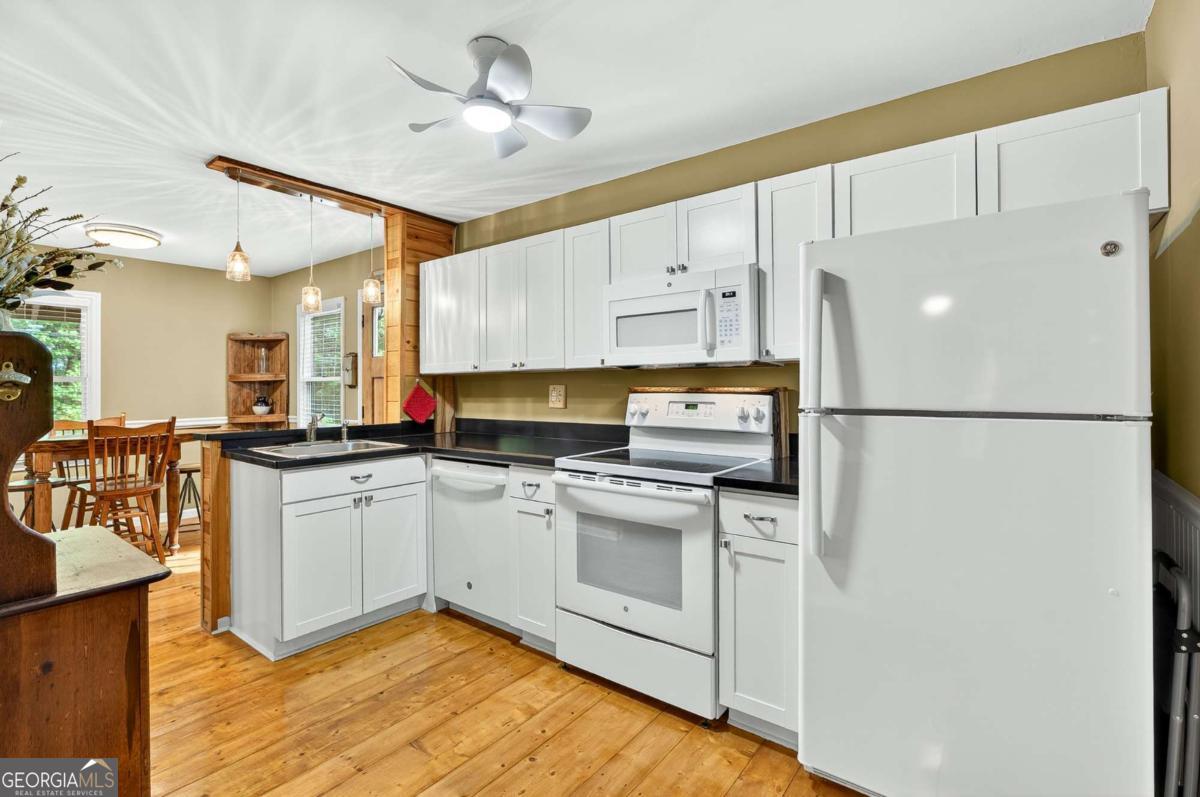 747 Mountain Oak Road Property Photo 14