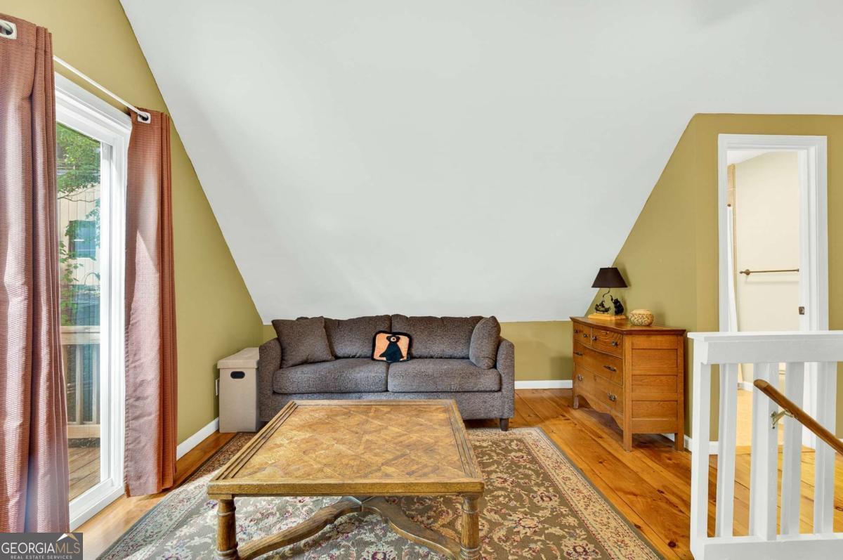 747 Mountain Oak Road Property Photo 23