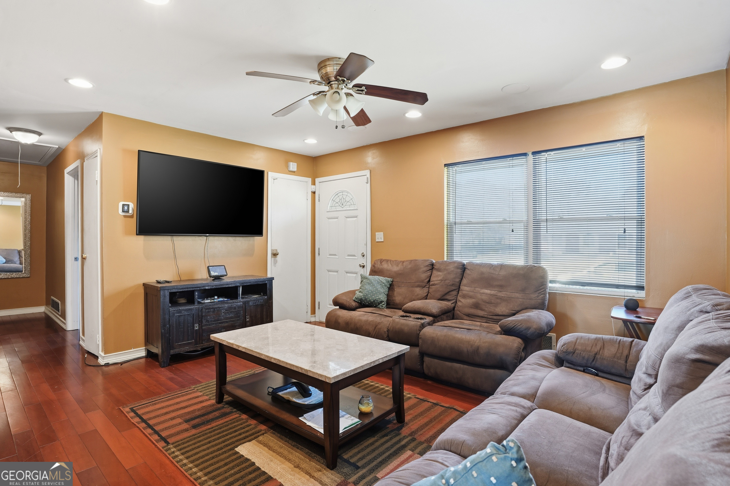 8926 Ashton Road Property Photo 4