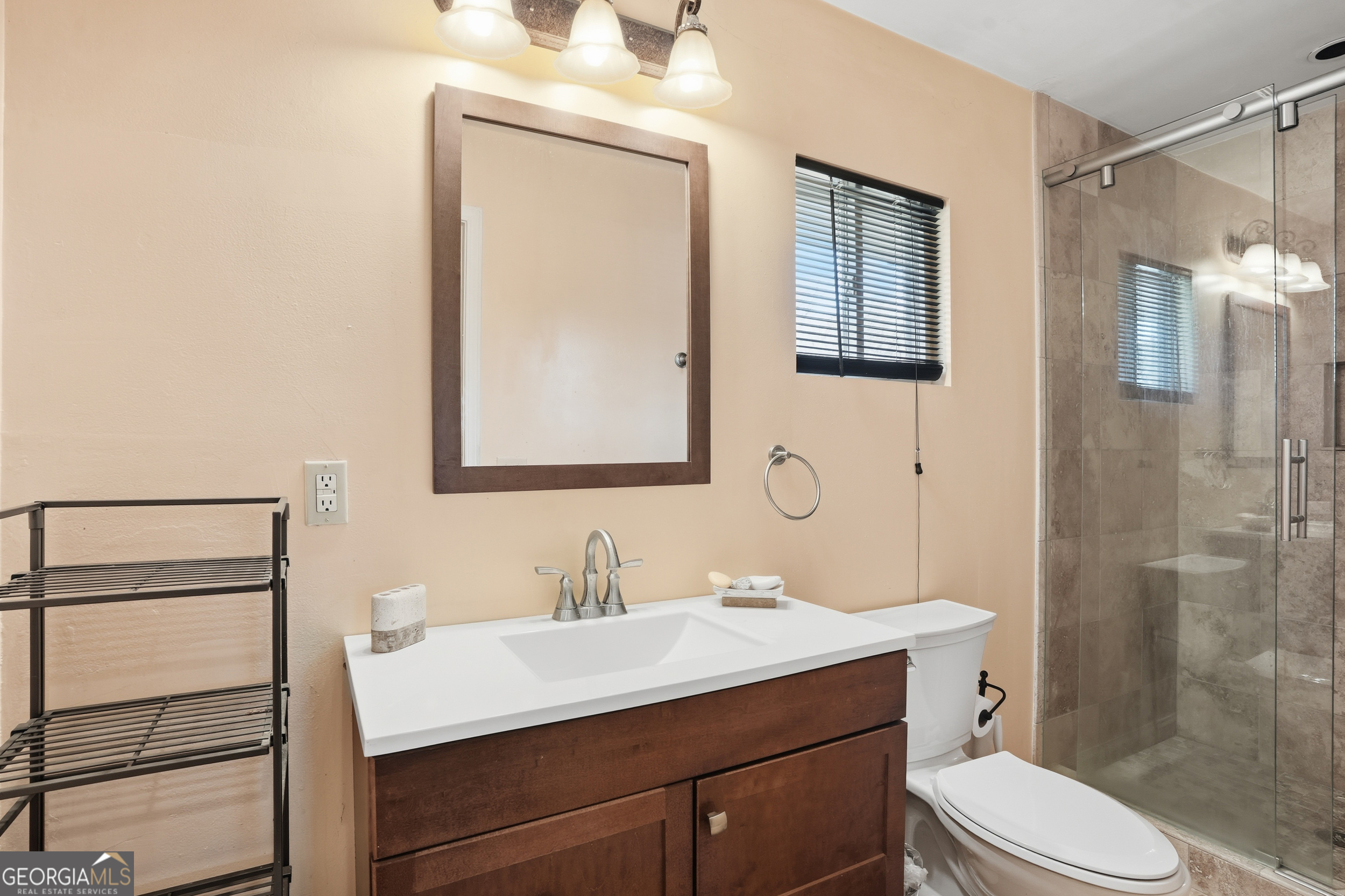 8926 Ashton Road Property Photo 11