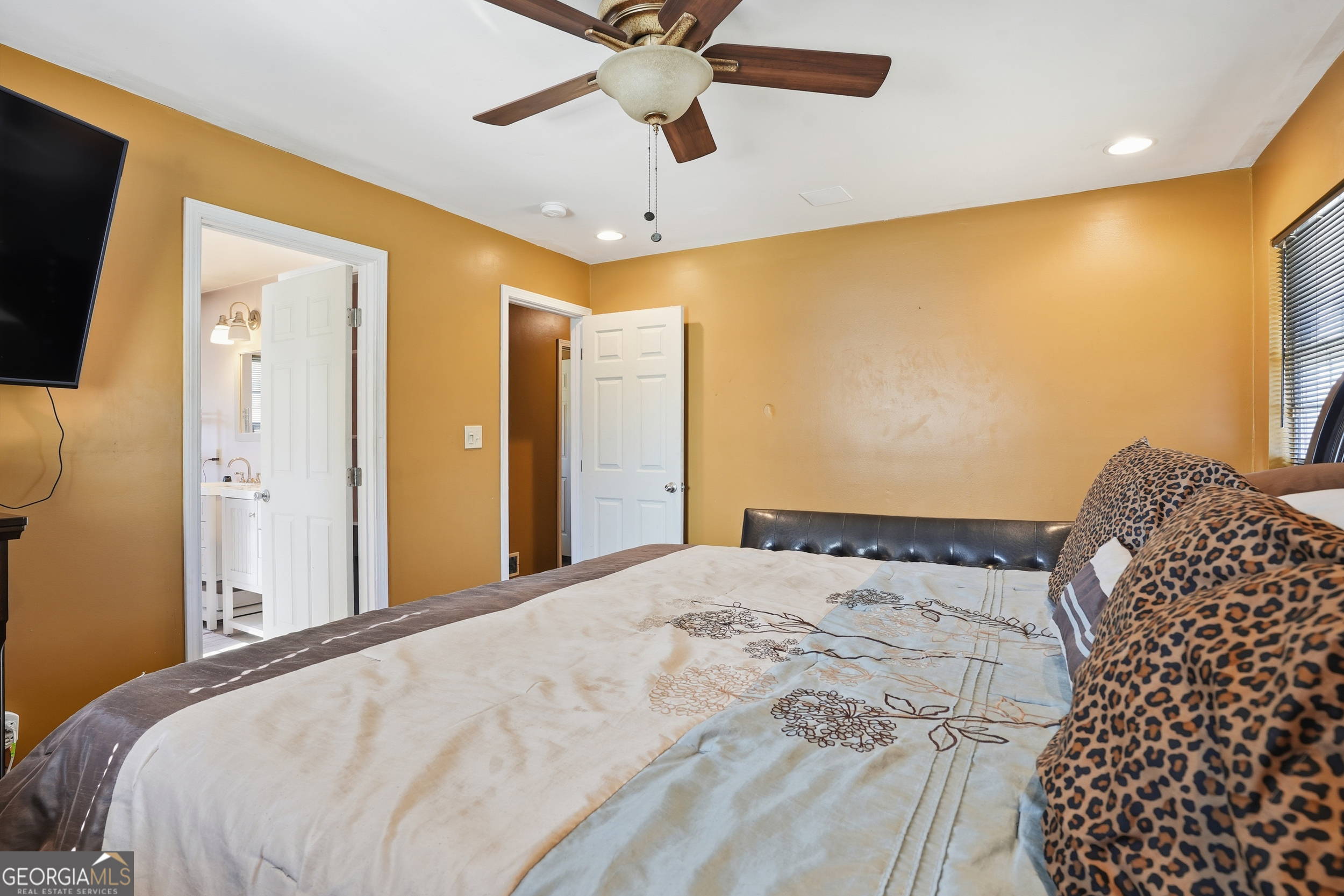 8926 Ashton Road Property Photo 15