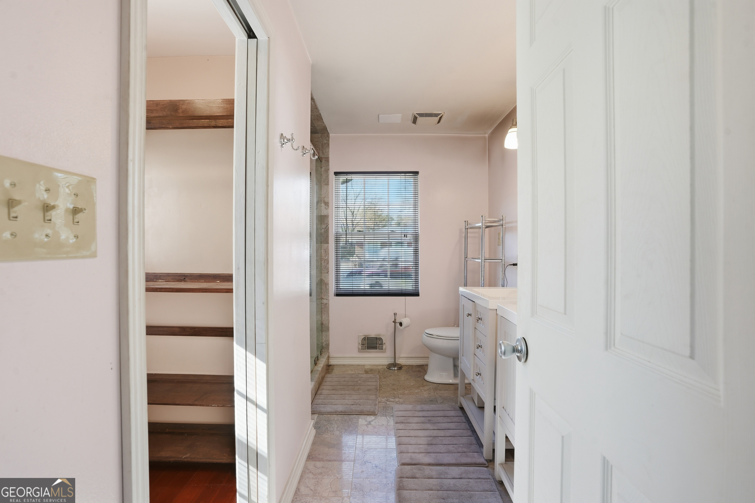 8926 Ashton Road Property Photo 16