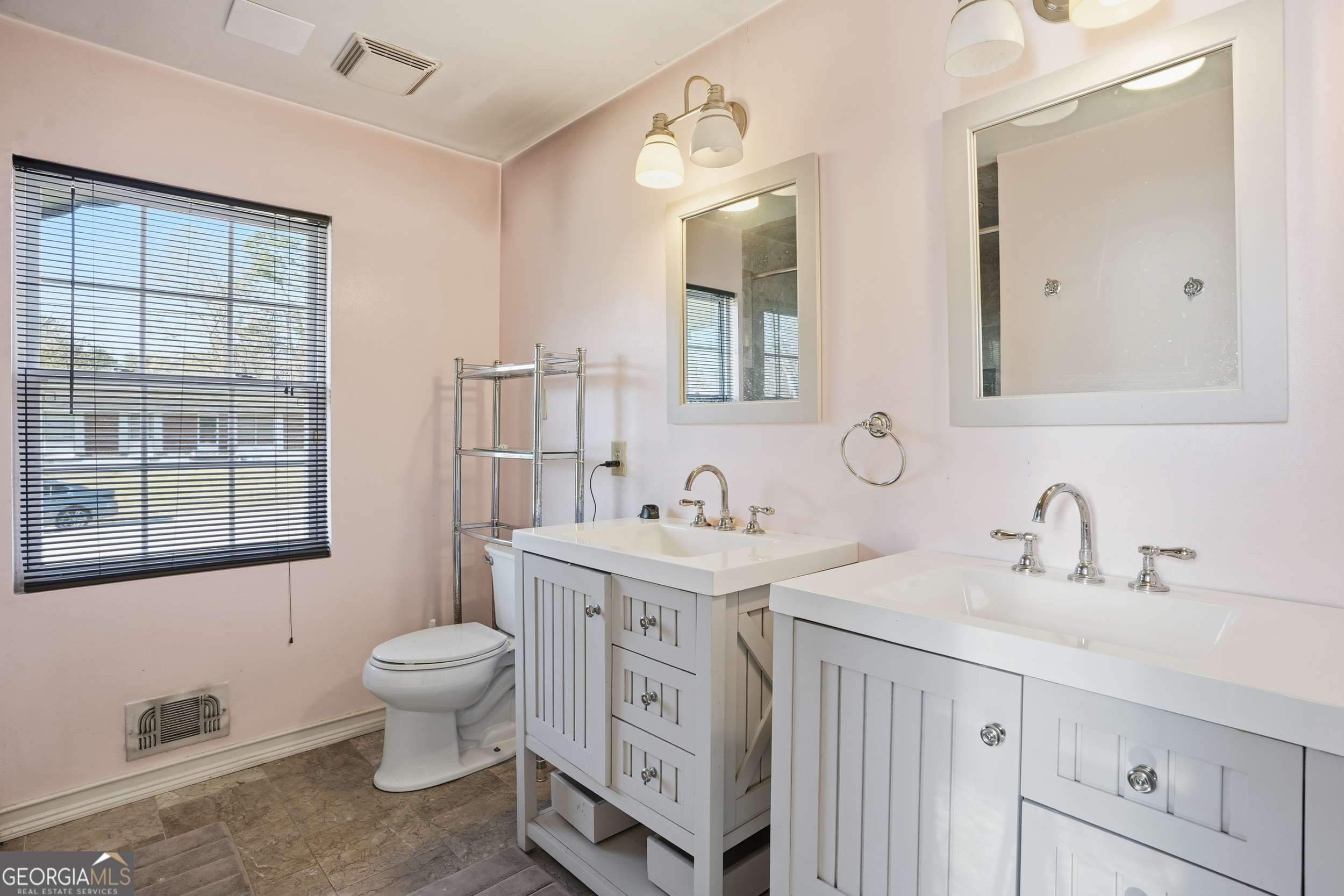 8926 Ashton Road Property Photo 17