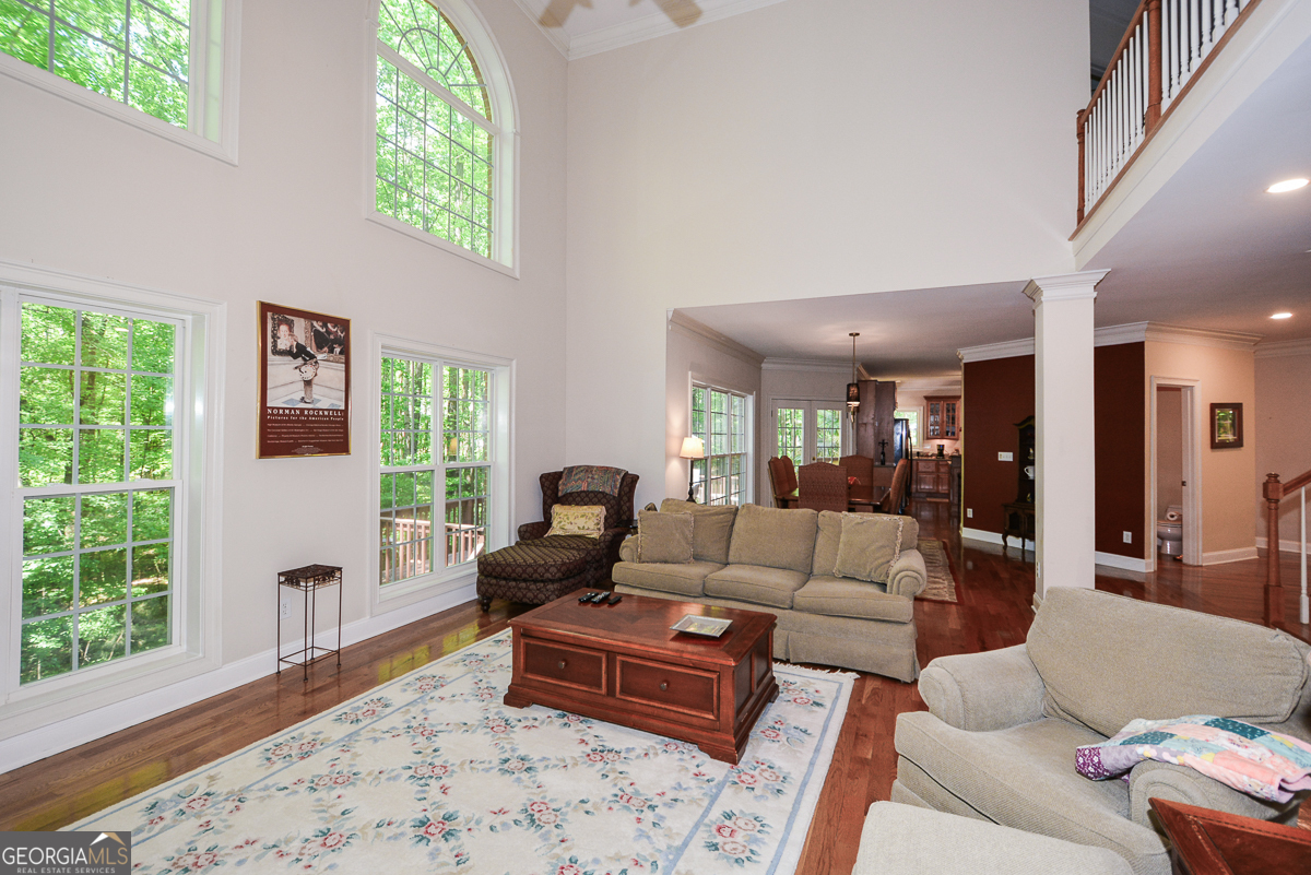 4299 Windham Court Property Photo 17