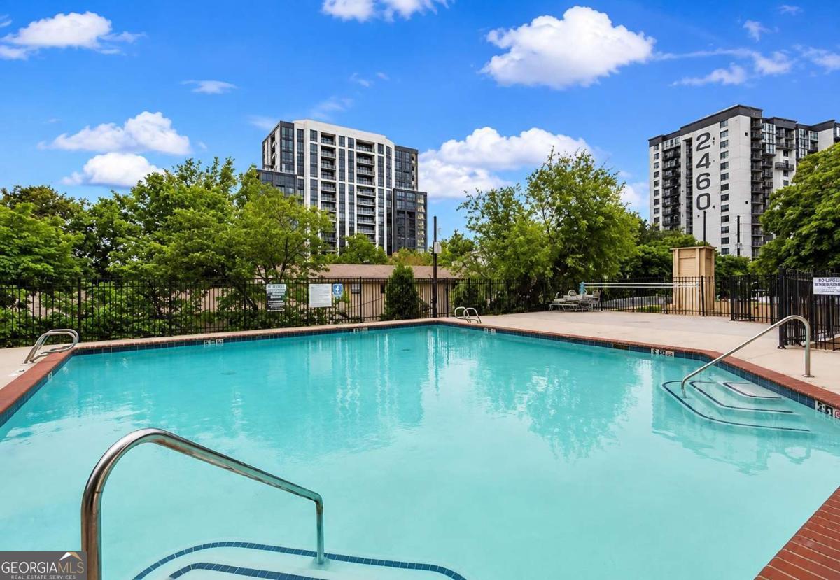 2479 Peachtree Road Ne # 305 Property Photo 11