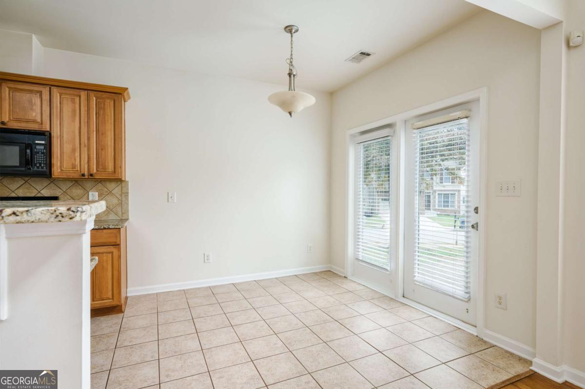 2609 Brynfield Cove Property Photo 9