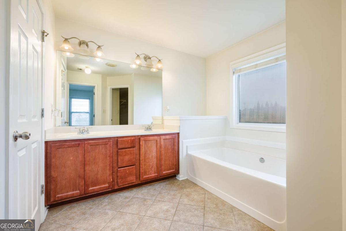 2609 Brynfield Cove Property Photo 15