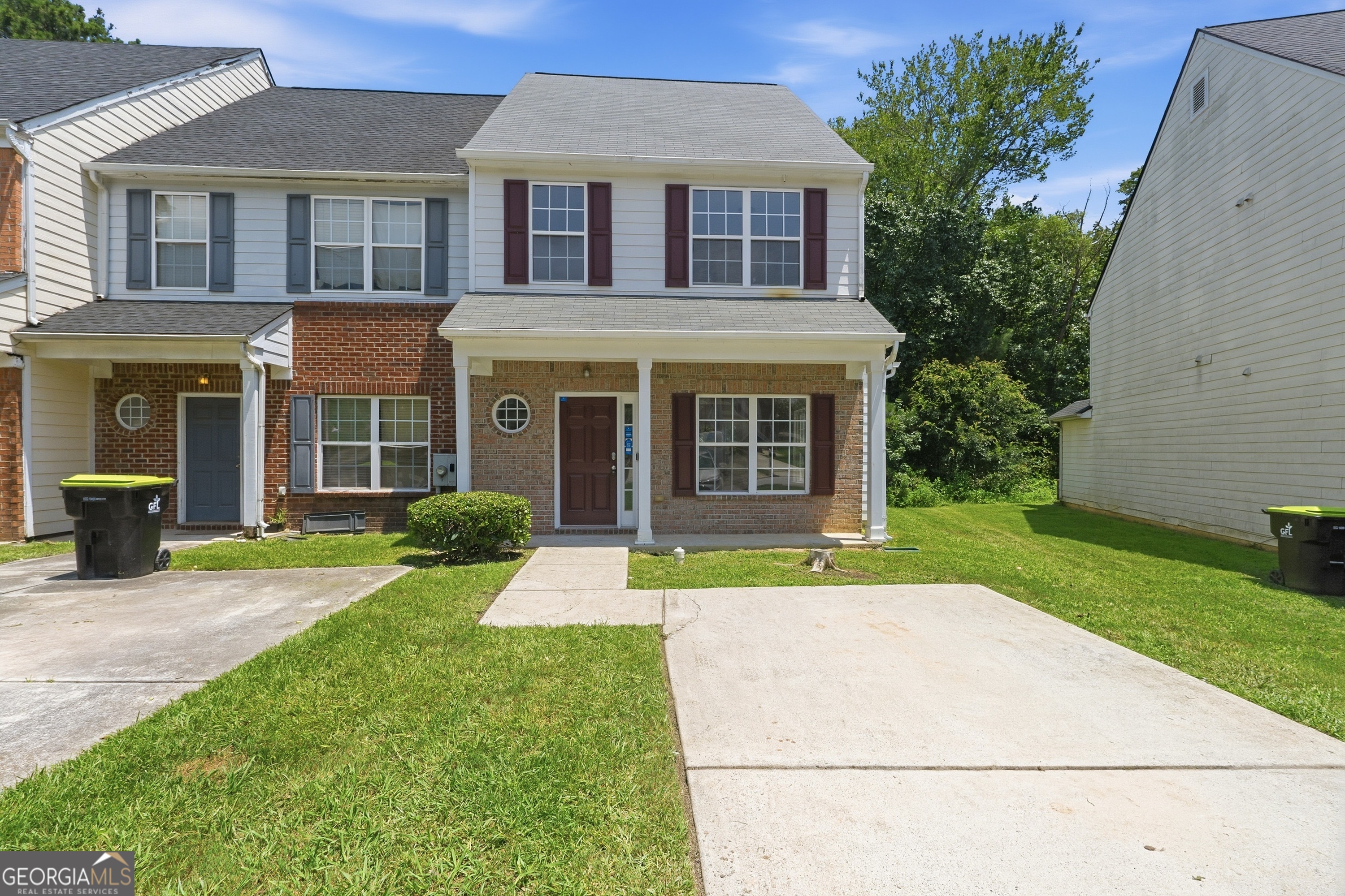 7062 Brookview Creek Property Photo 1