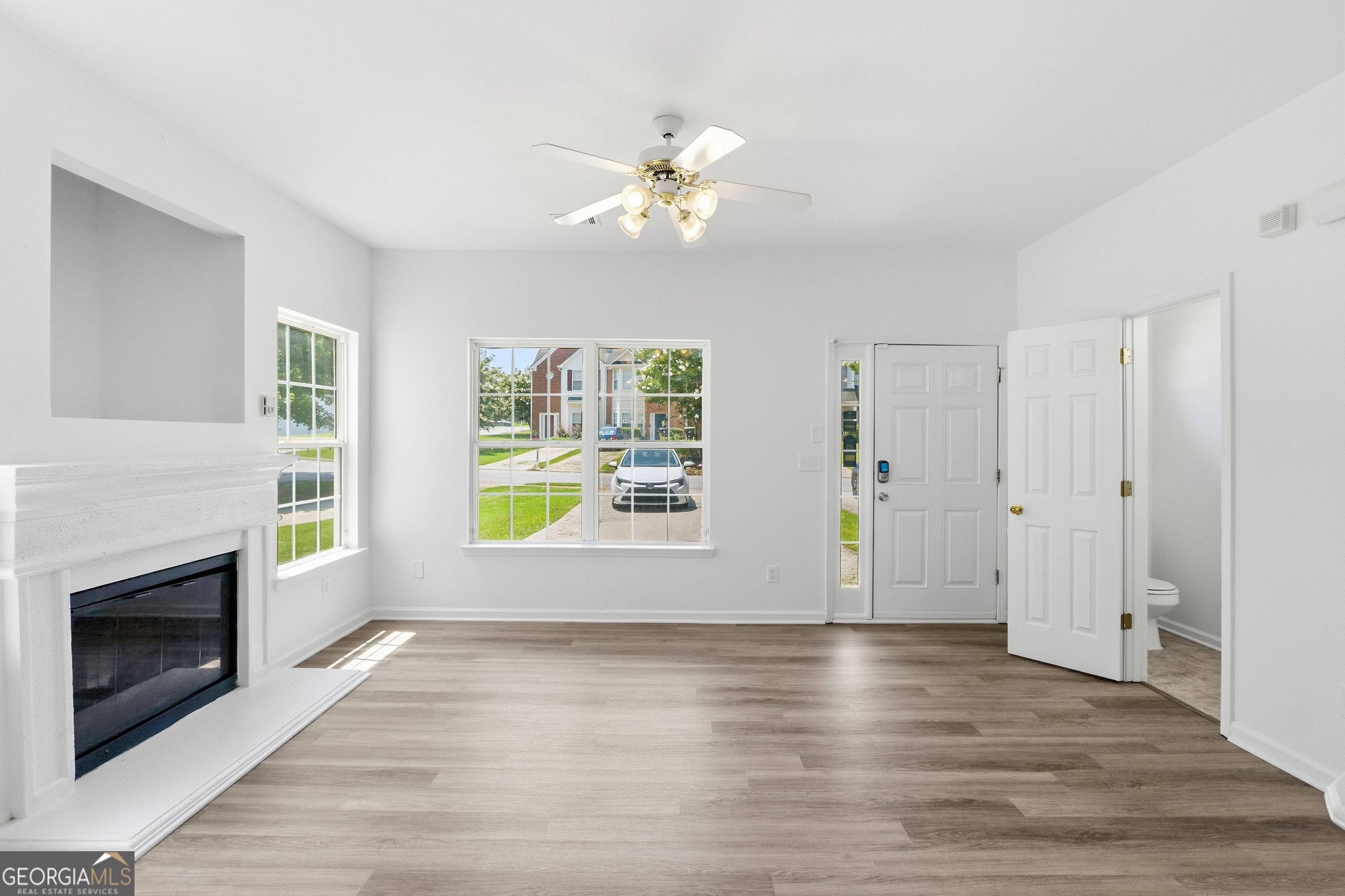7062 Brookview Creek Property Photo 3