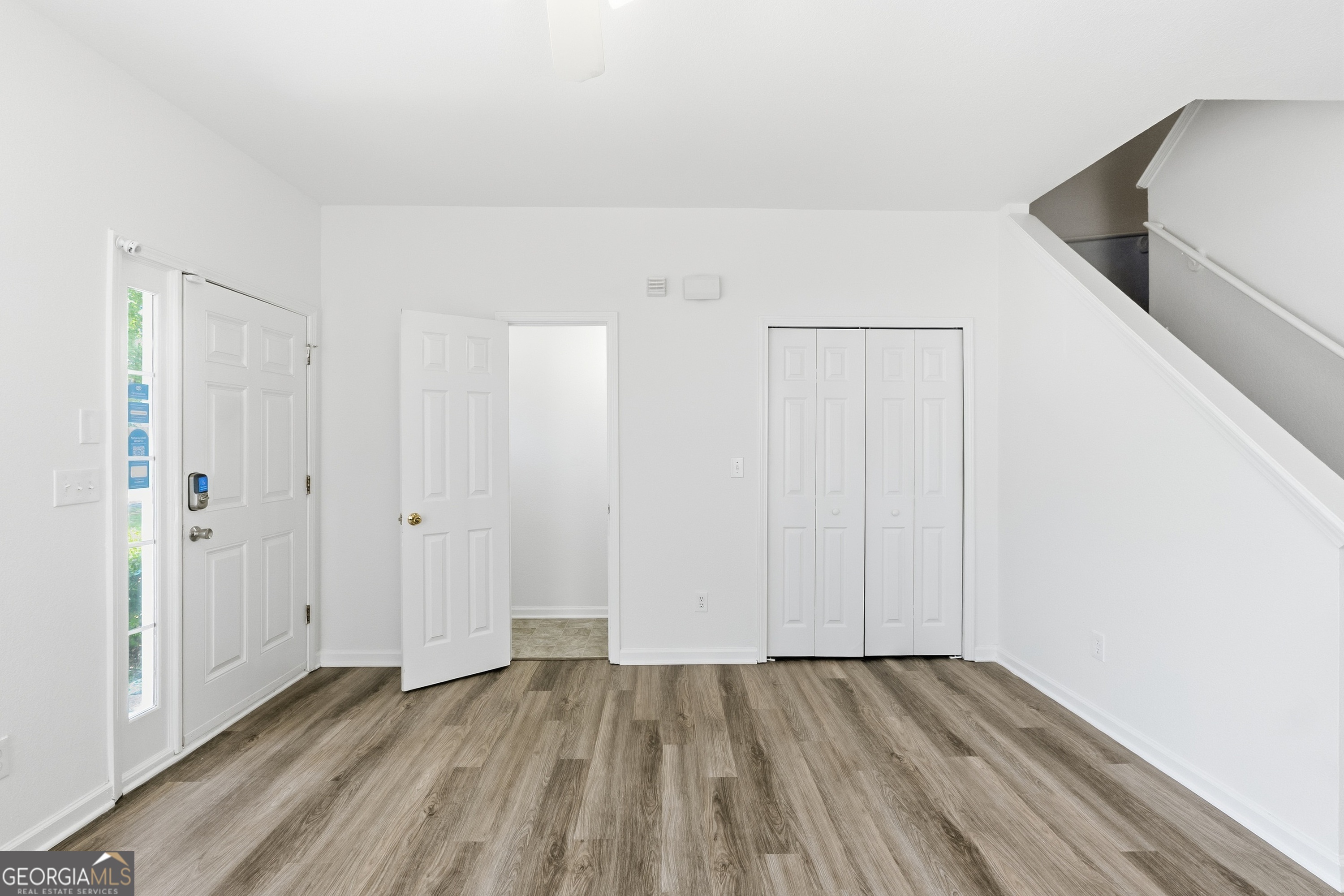 7062 Brookview Creek Property Photo 9