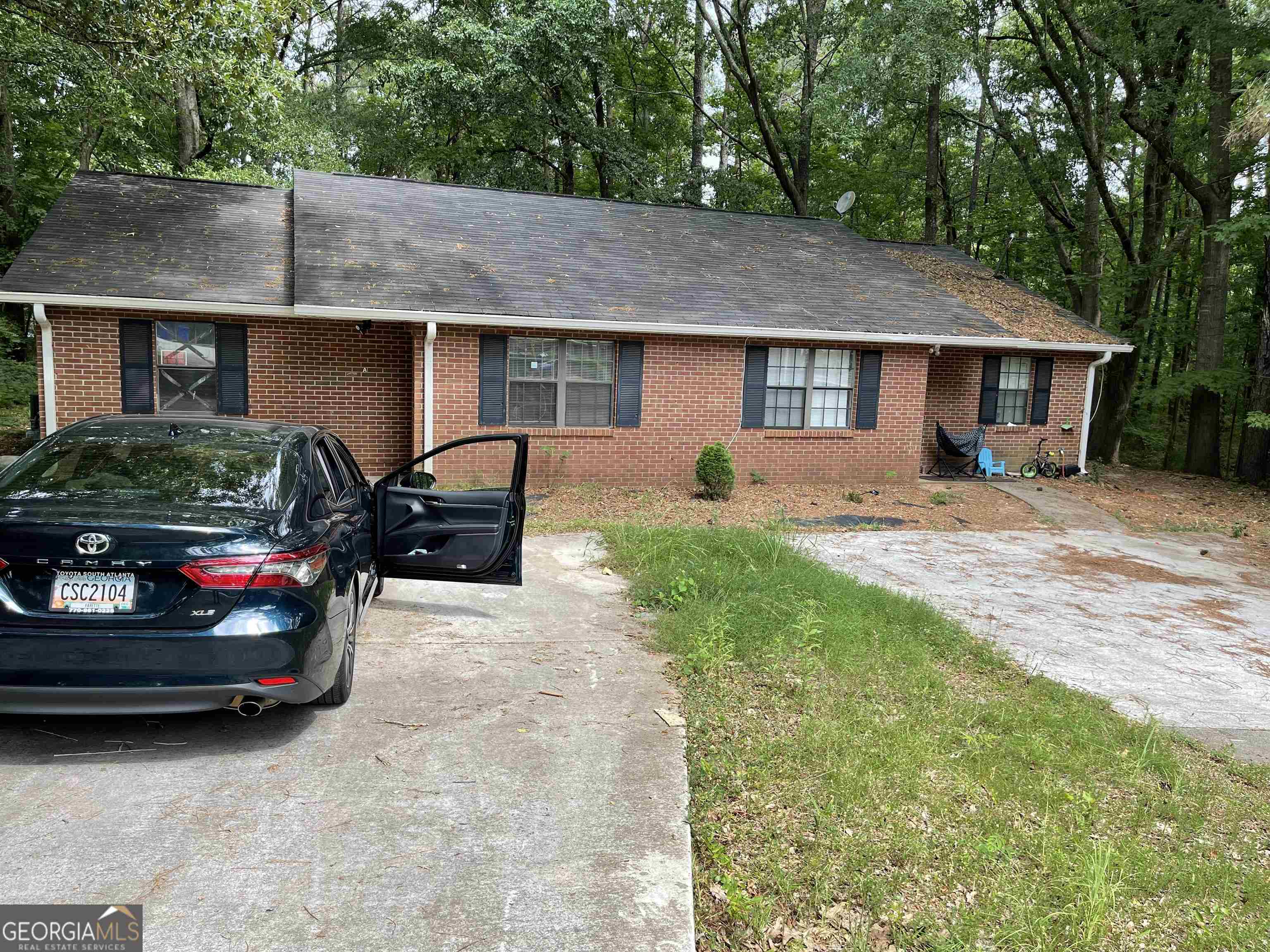 150 Hunters Lane # A Property Photo 1