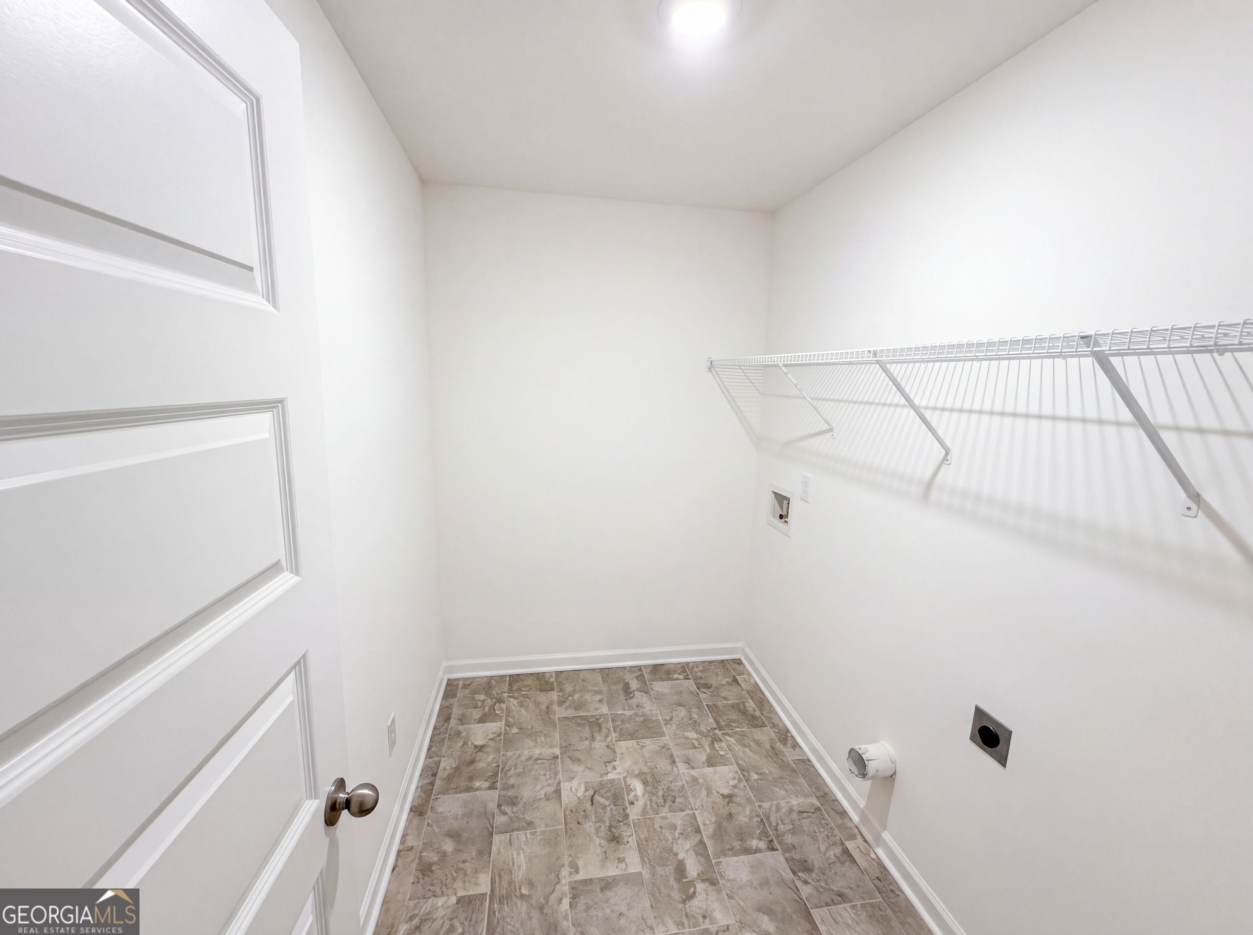96 Silver Birch Pass Property Photo 16