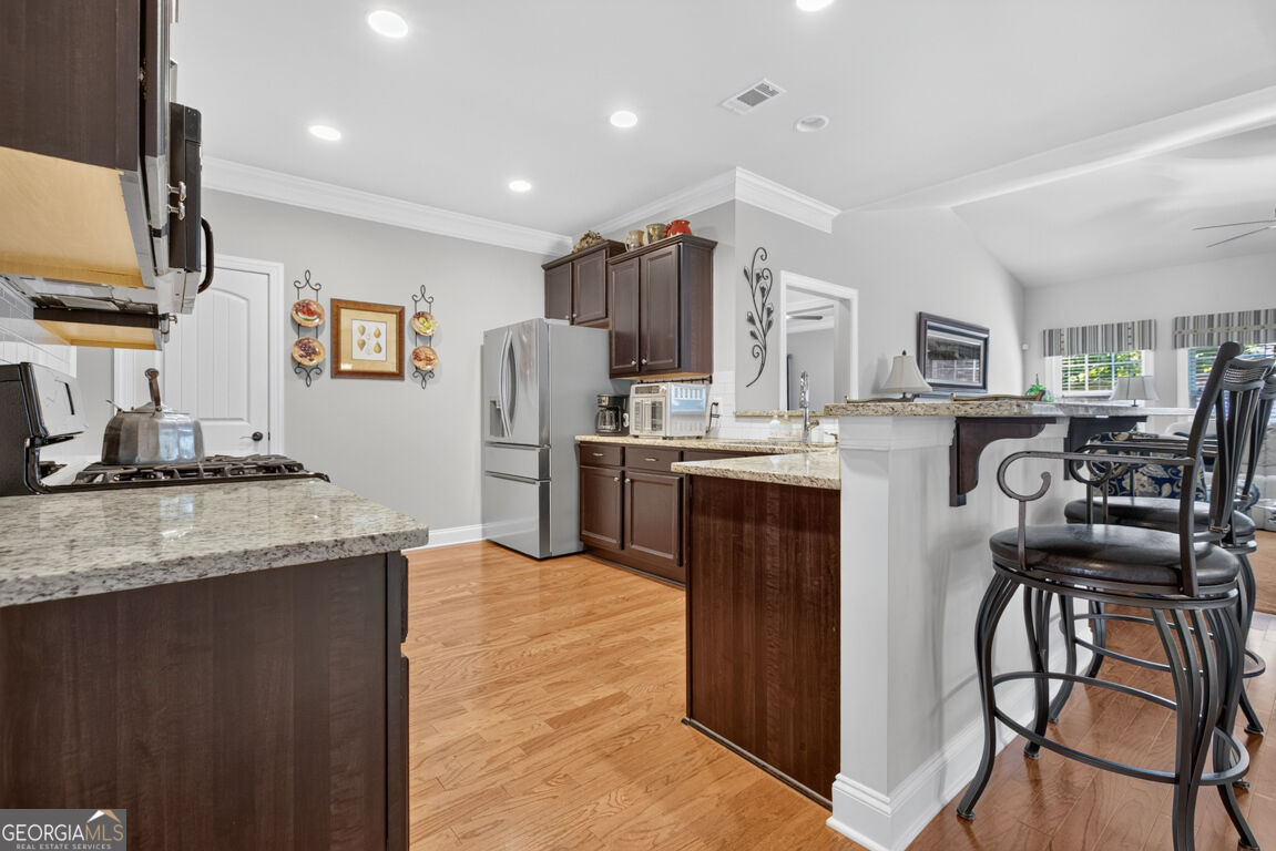 835 Ideal Place Property Photo 13