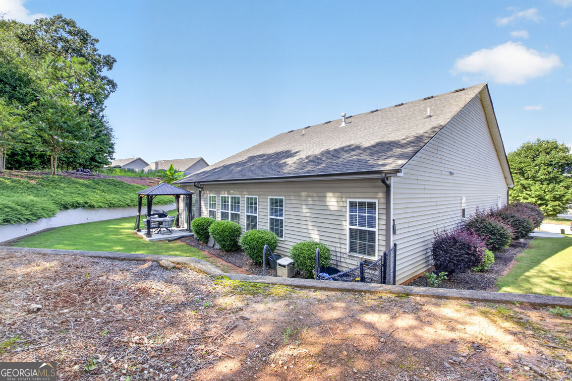 835 Ideal Place Property Photo 37
