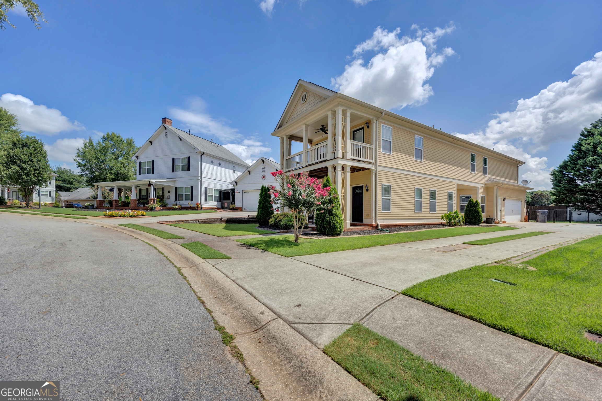 20 Orchard Lane Property Photo 1