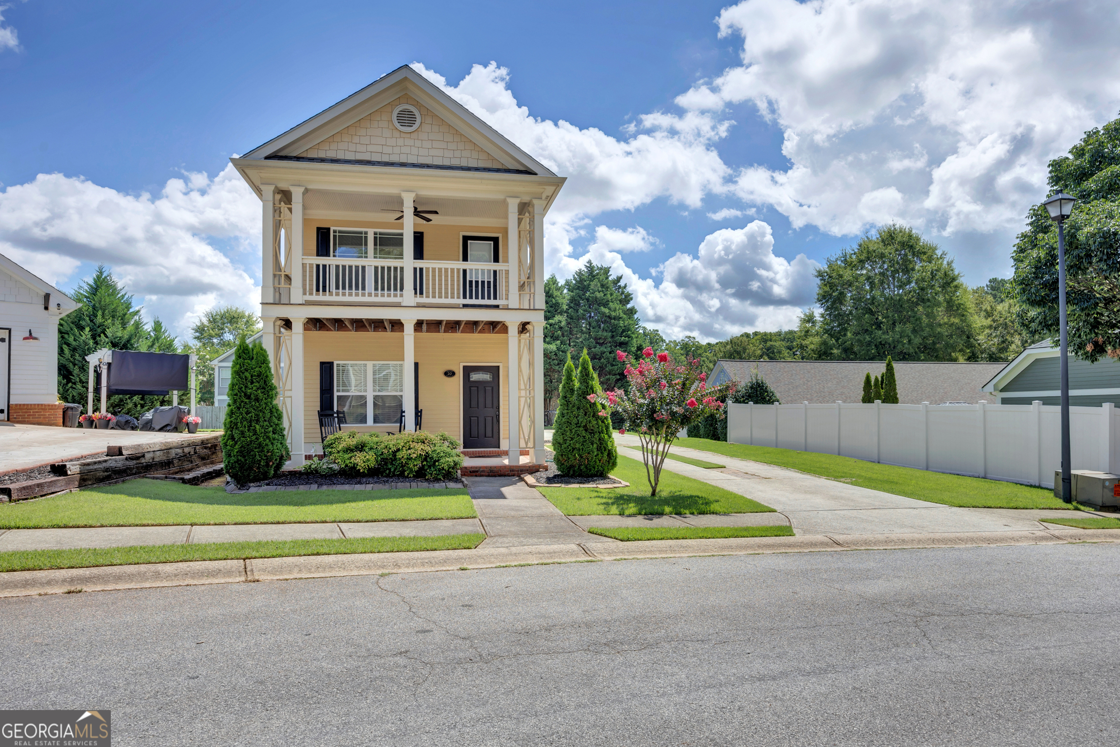 20 Orchard Lane Property Photo 1