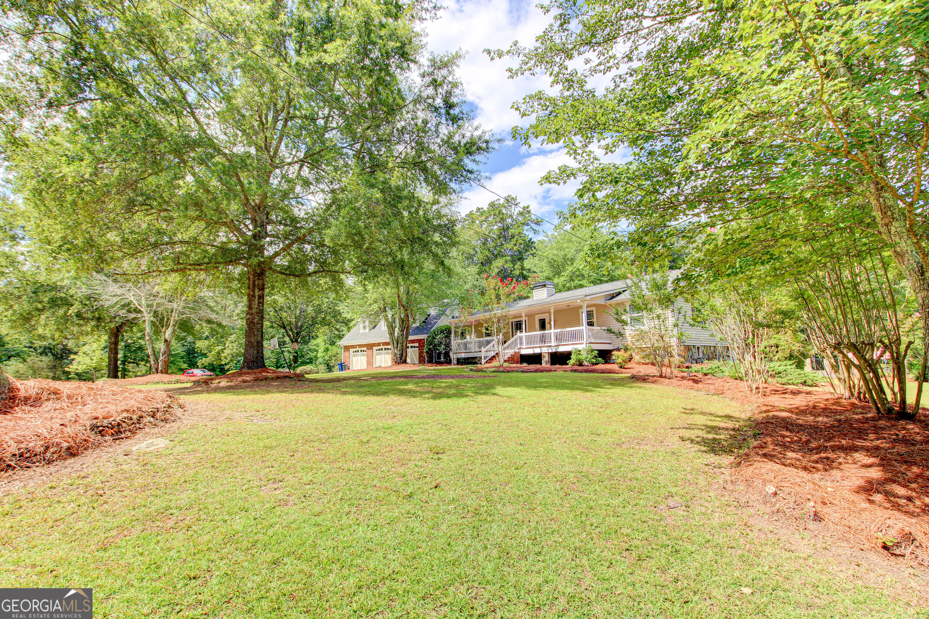 3861 Post Road Property Photo 10