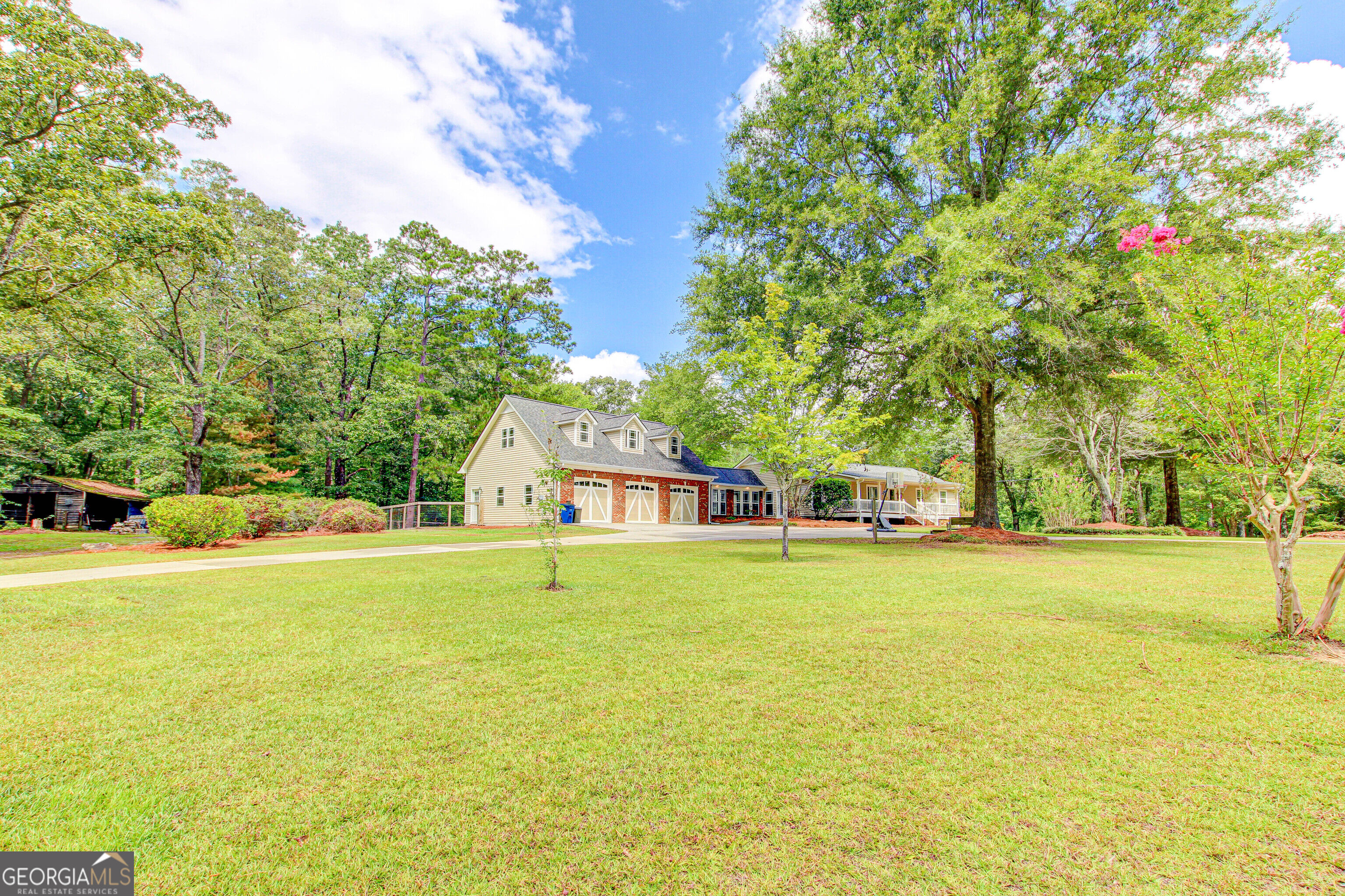 3861 Post Road Property Photo 17