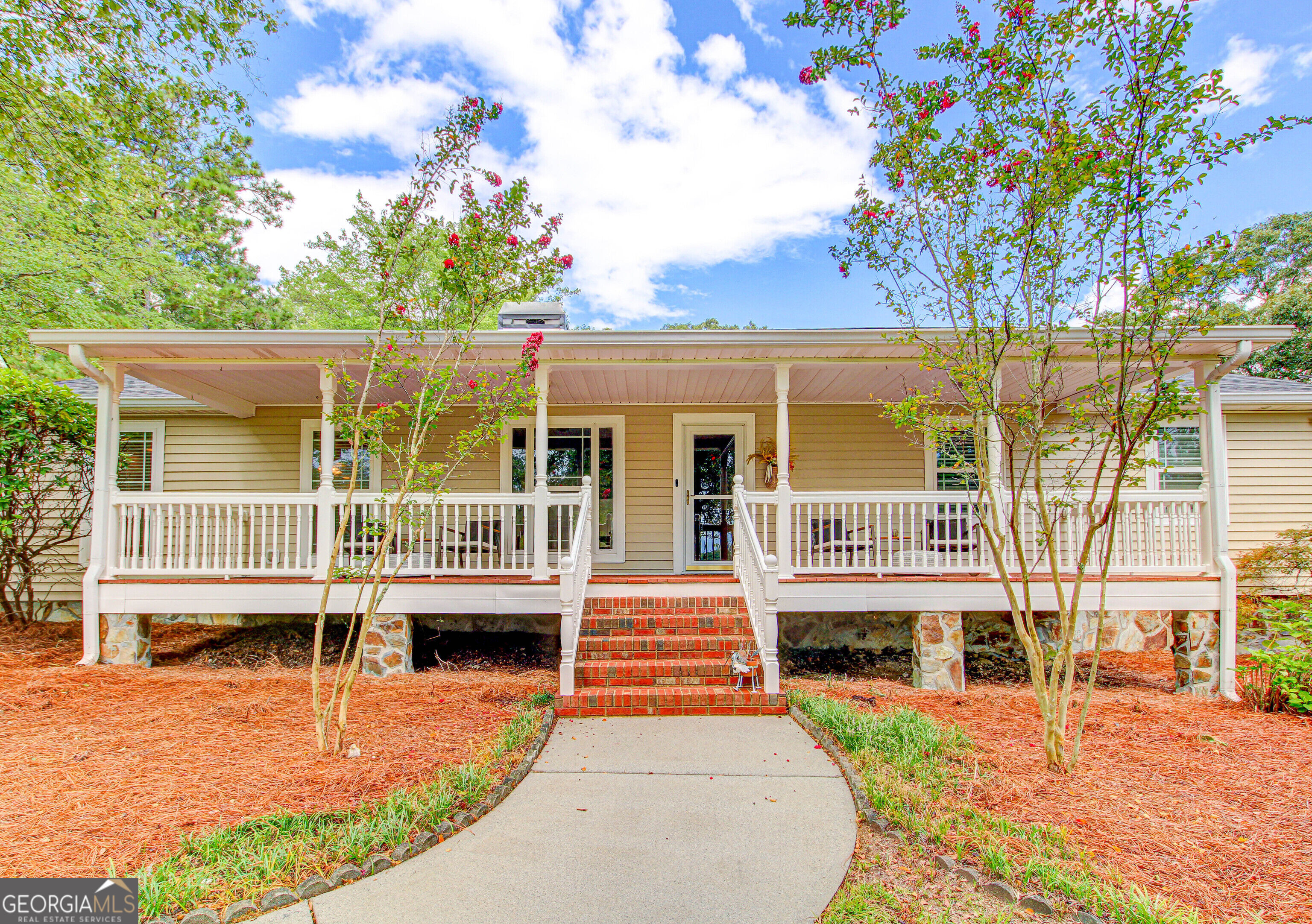 3861 Post Road Property Photo 22