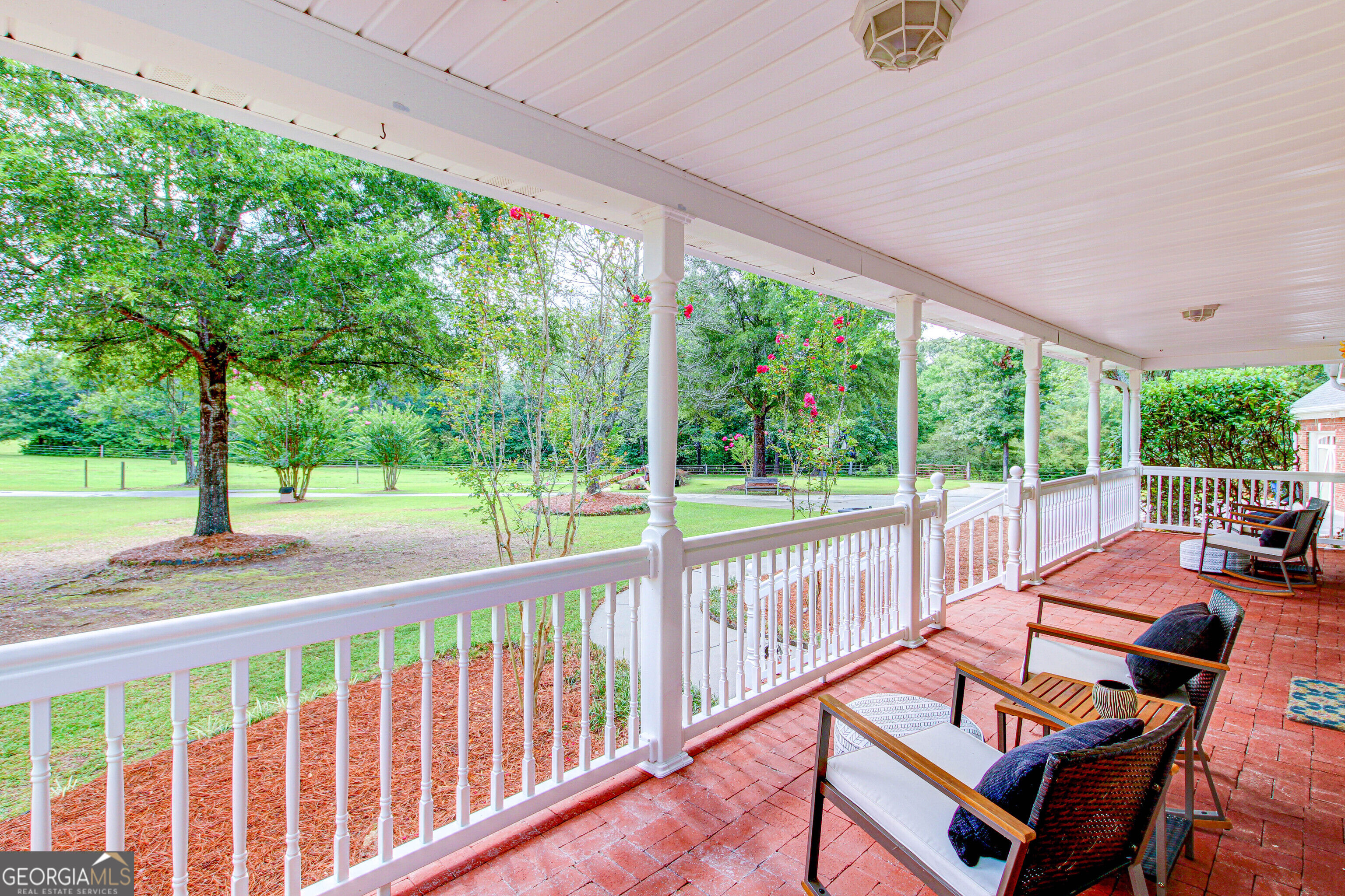3861 Post Road Property Photo 26