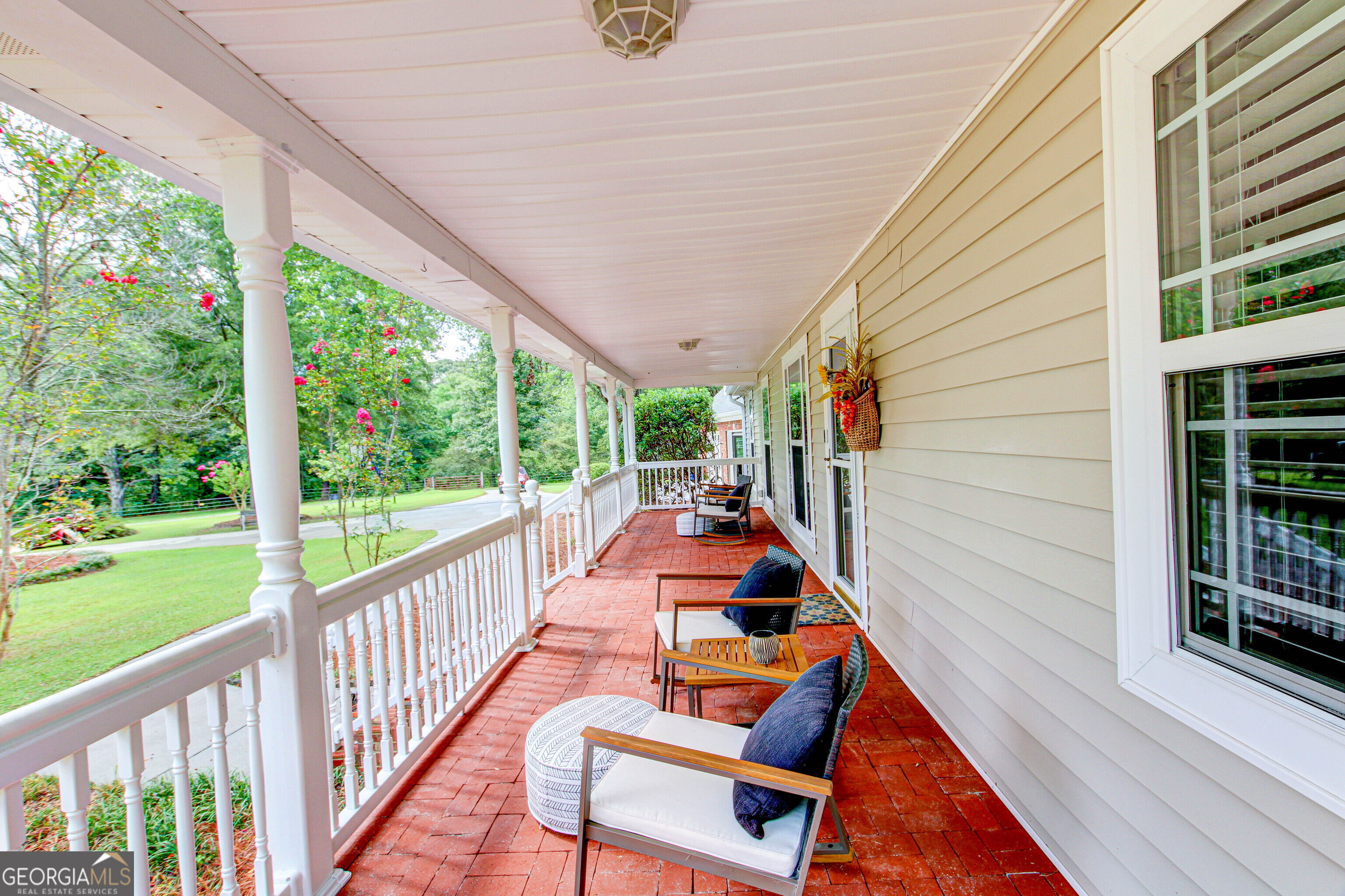 3861 Post Road Property Photo 27