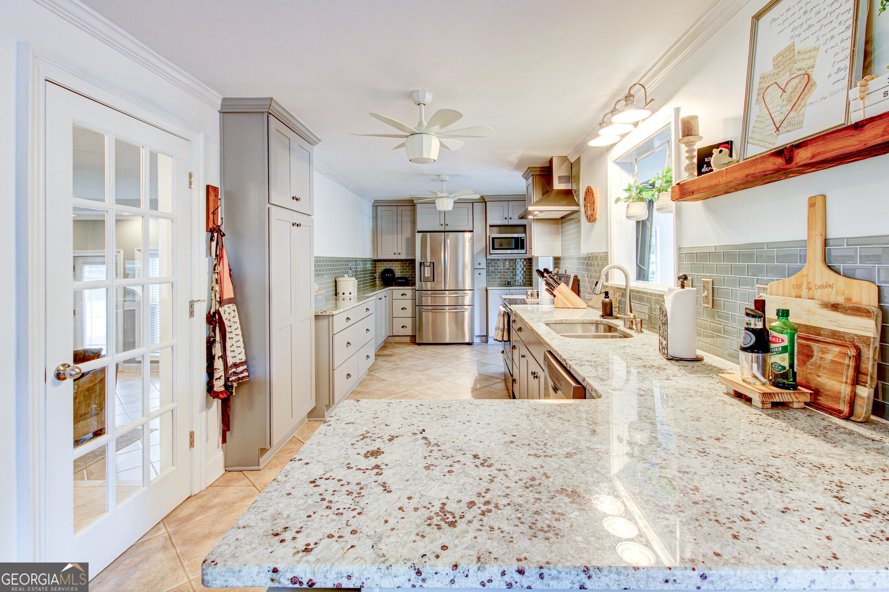 3861 Post Road Property Photo 50