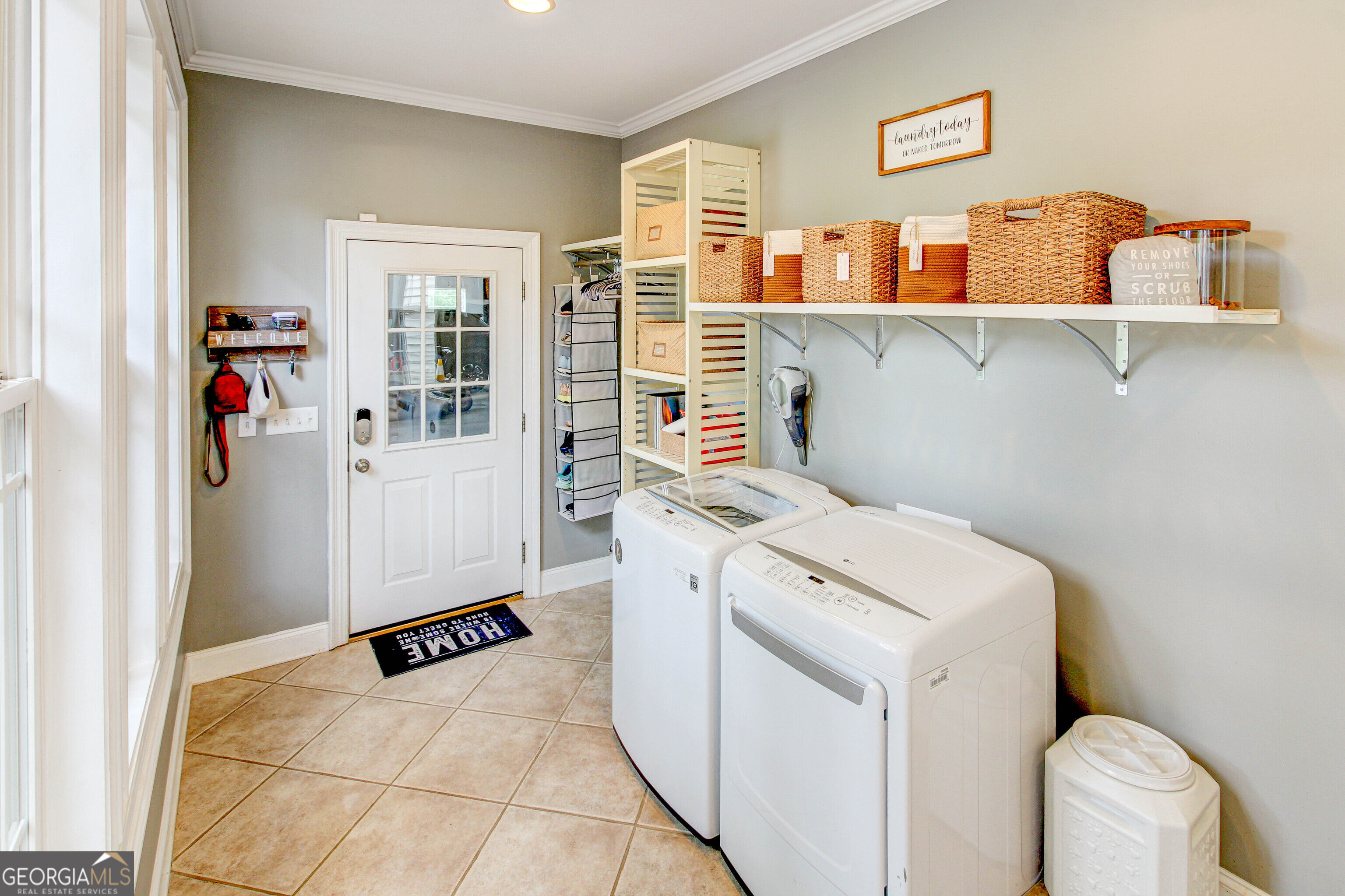 3861 Post Road Property Photo 66
