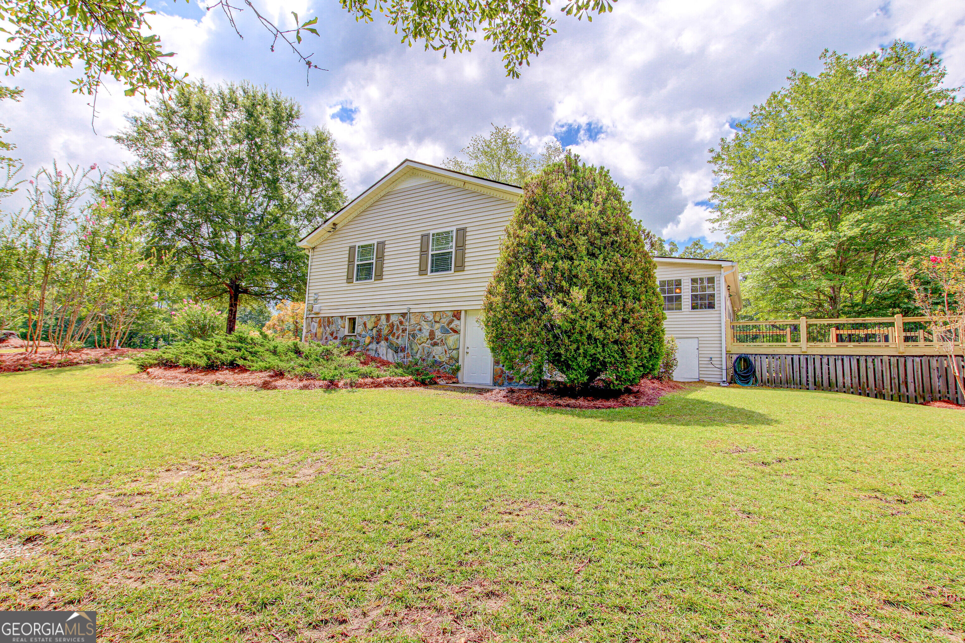 3861 Post Road Property Photo 116