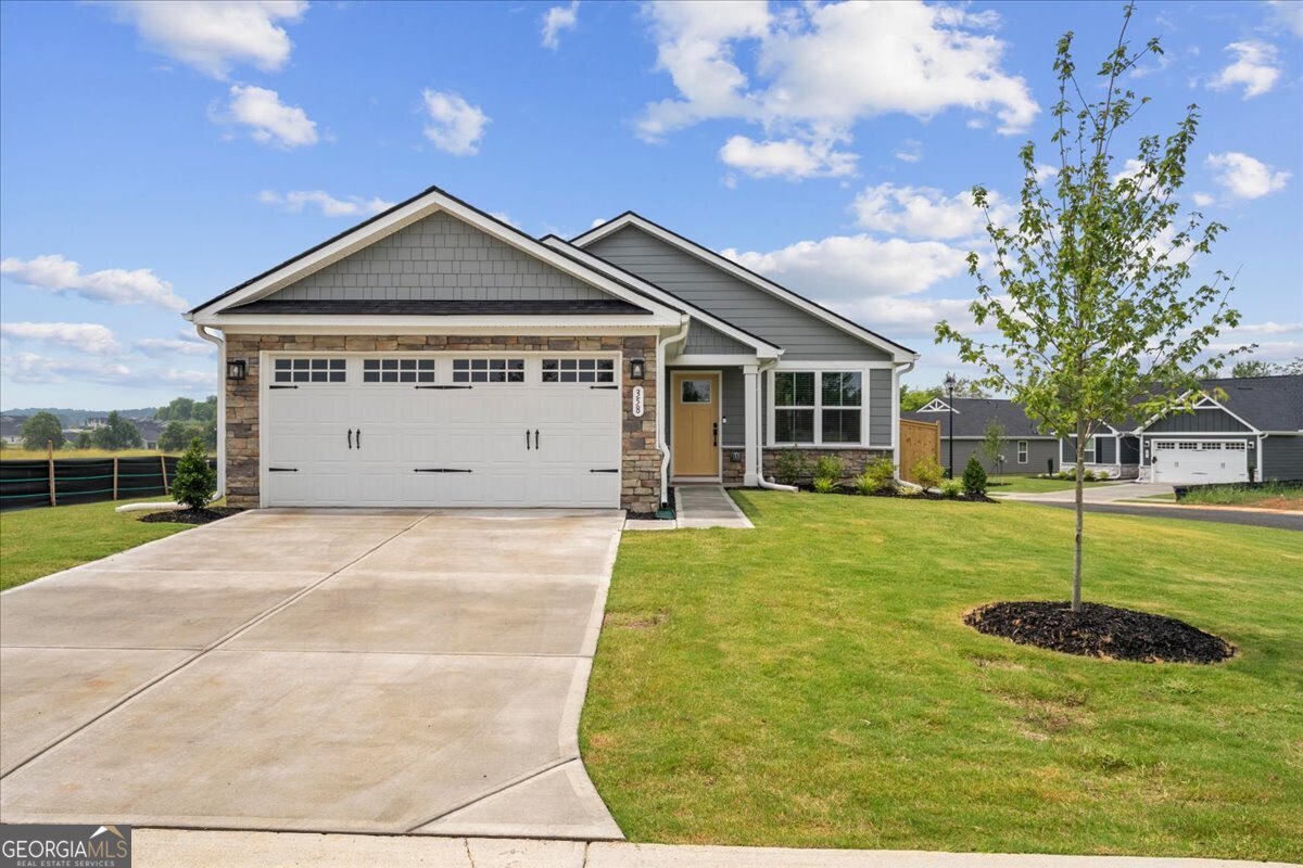 358 Oakleigh Drive Property Photo 1