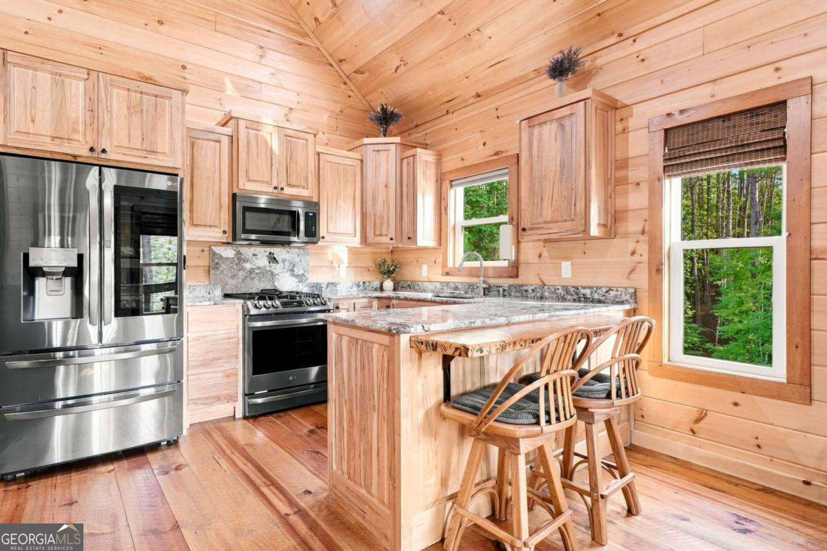 114 Hideaway Trail Property Photo 37