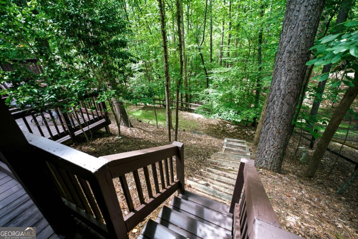 1053 Longwood Drive Property Photo 60