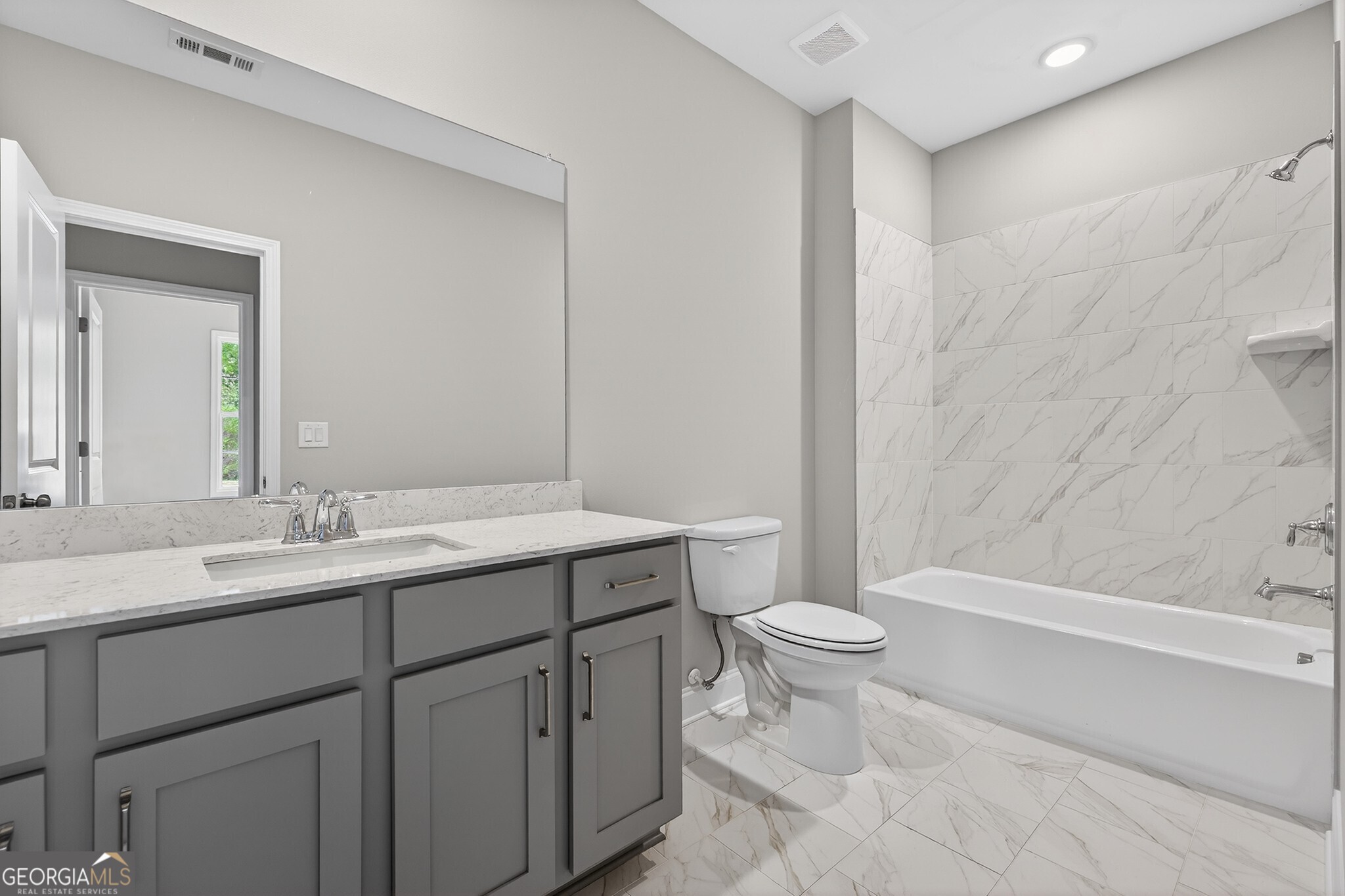 4862 White Street Property Photo 16