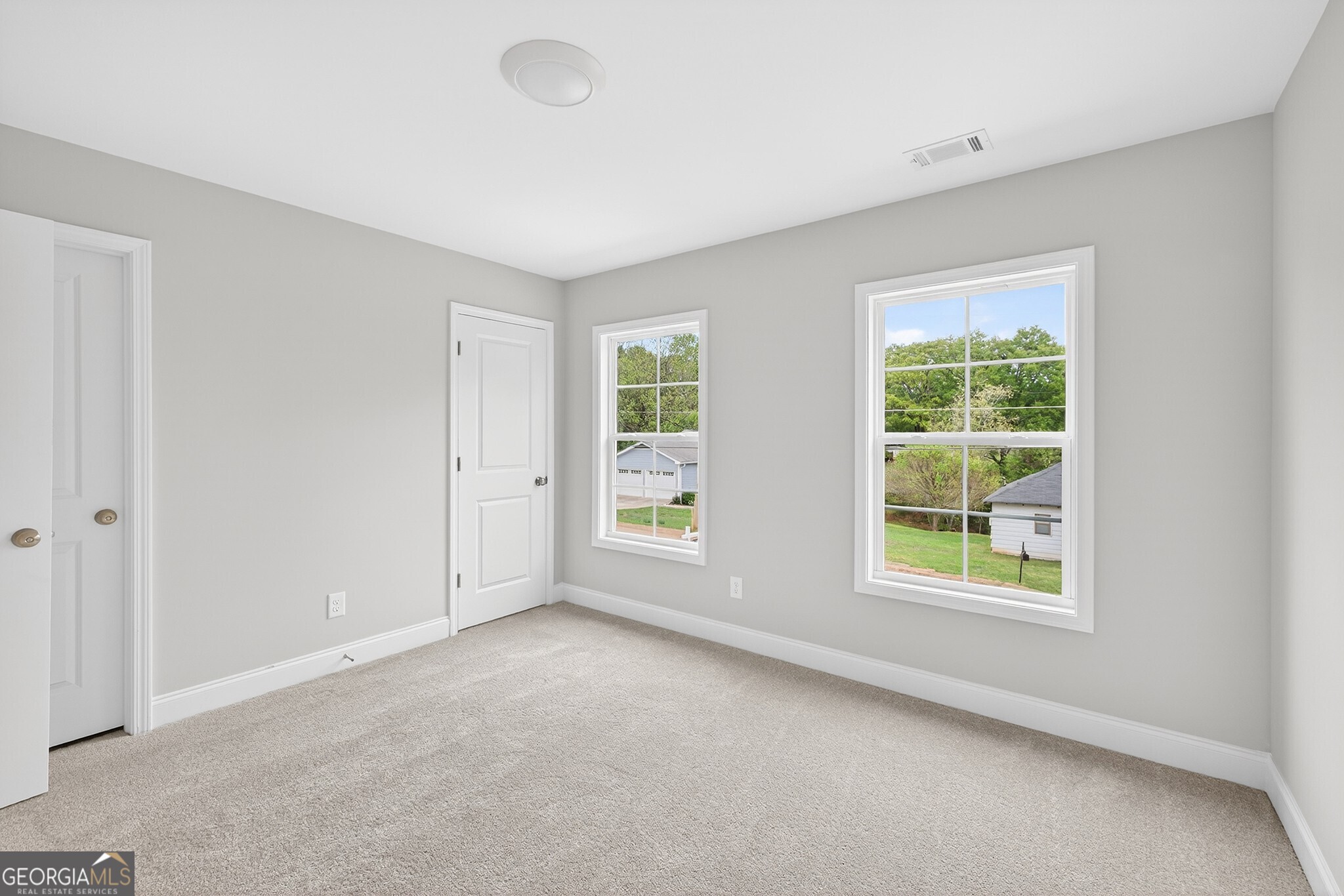 4862 White Street Property Photo 27