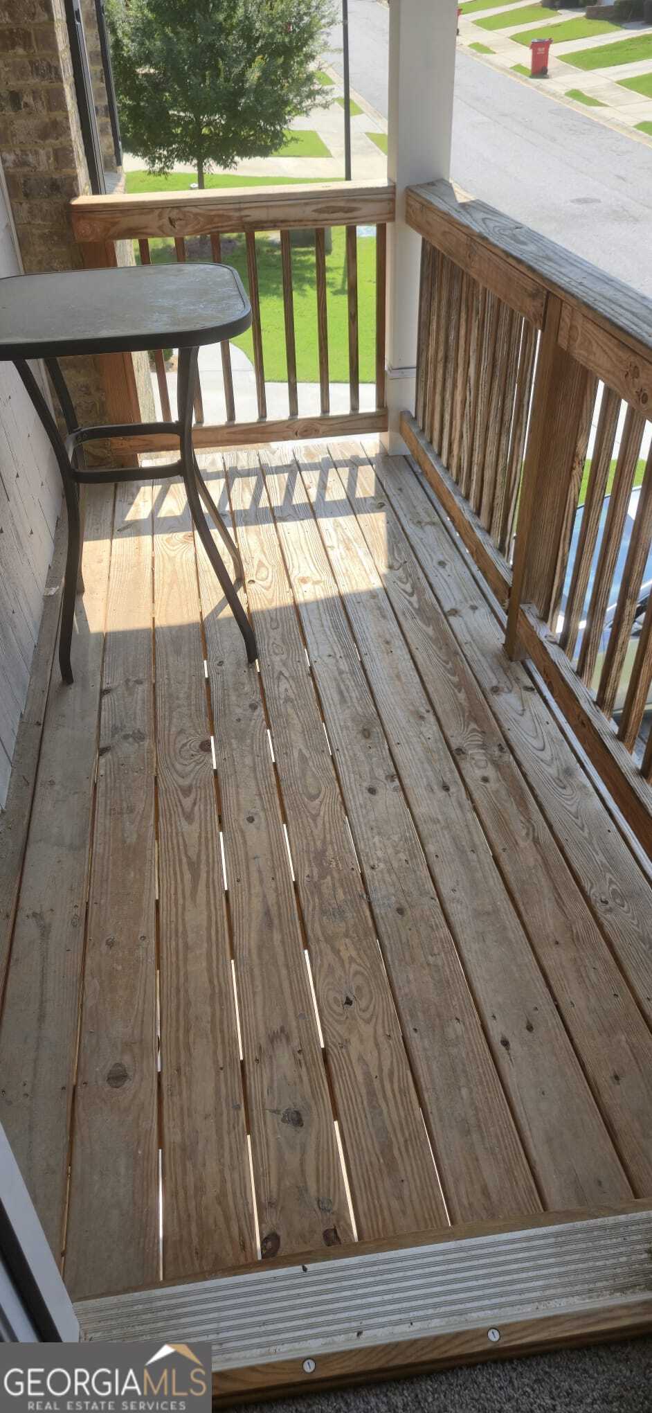 10172 Benton Woods Drive Property Photo 4