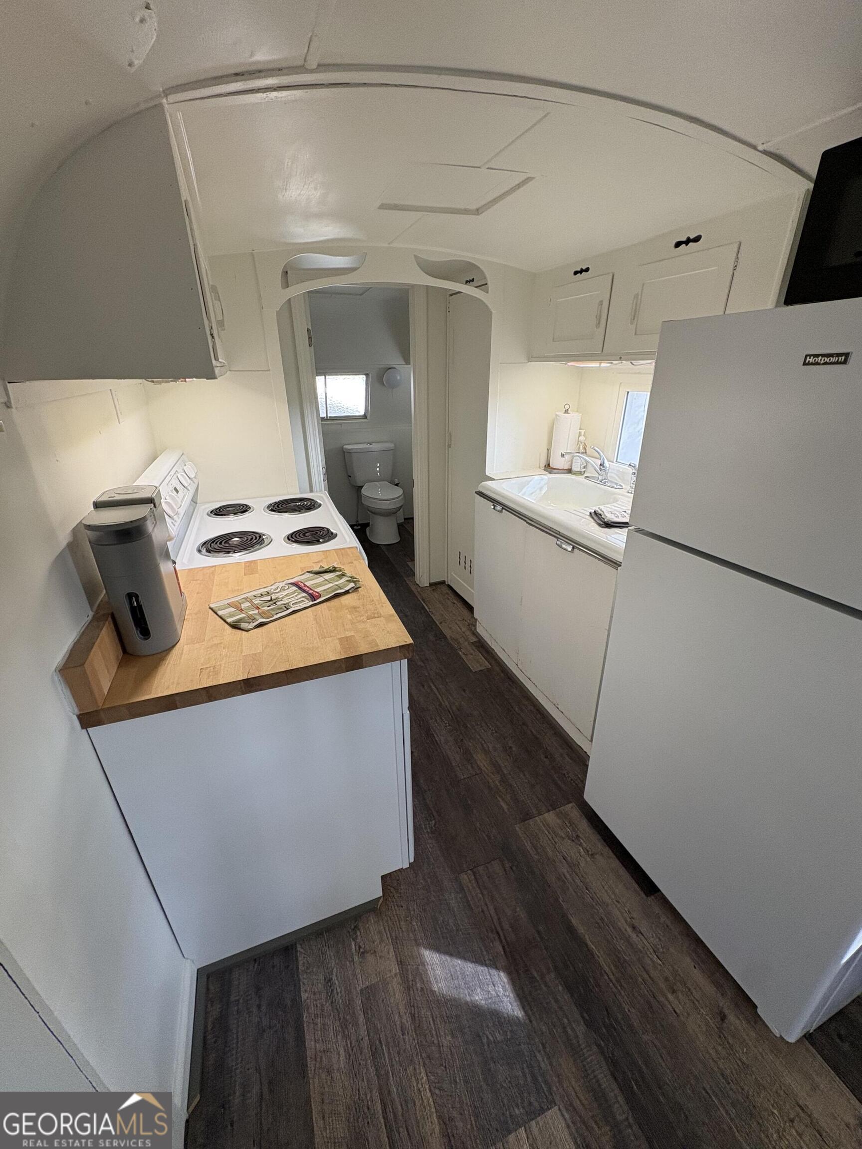 5400 Kings Camp Road # B21 Property Photo 9
