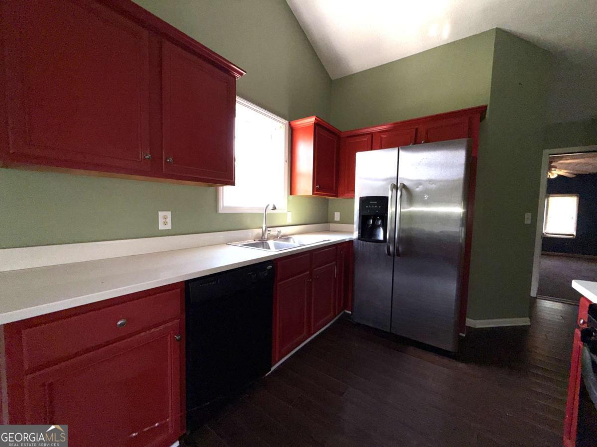 135 Windhaven Place Property Photo 7