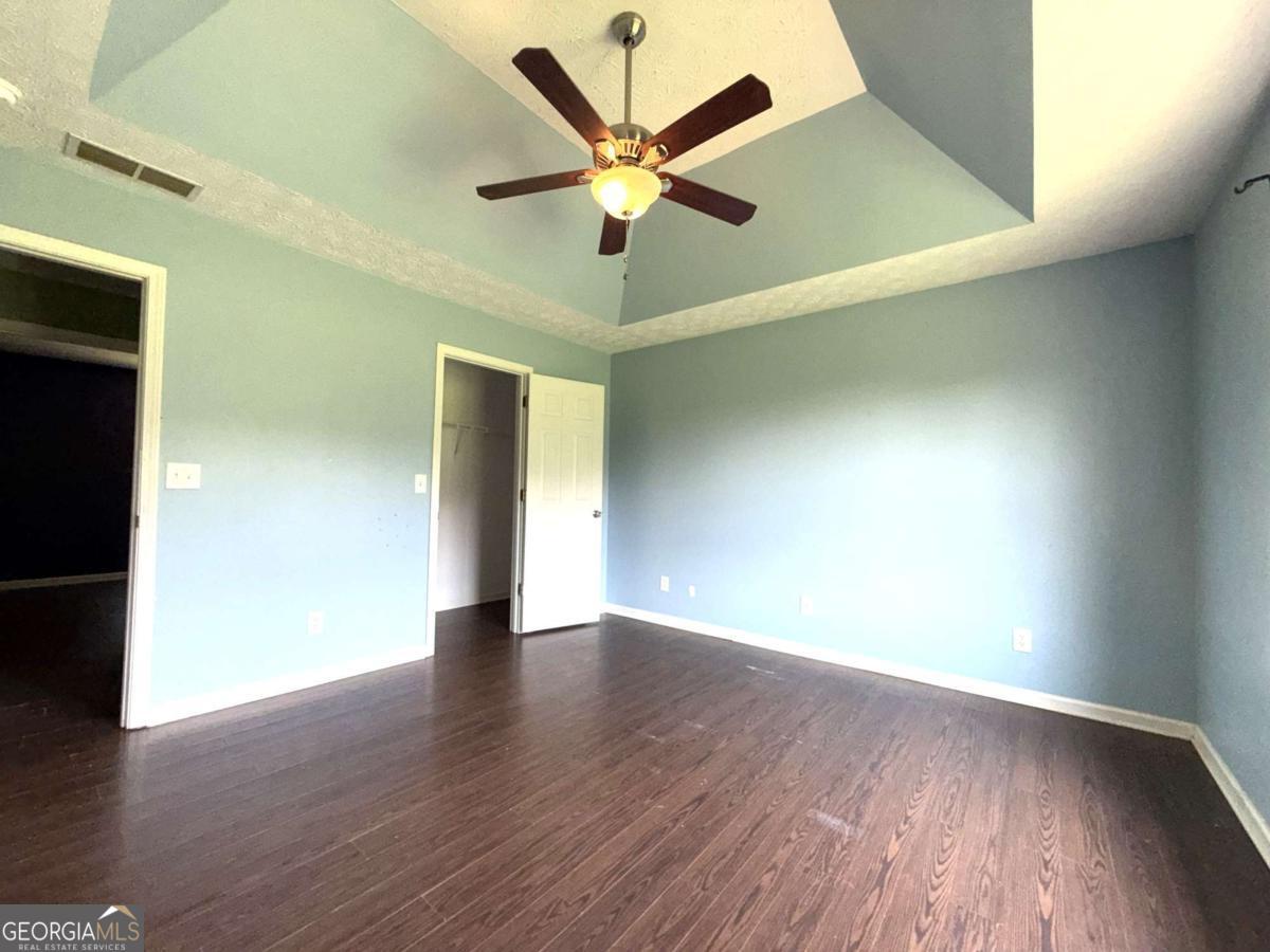 135 Windhaven Place Property Photo 16