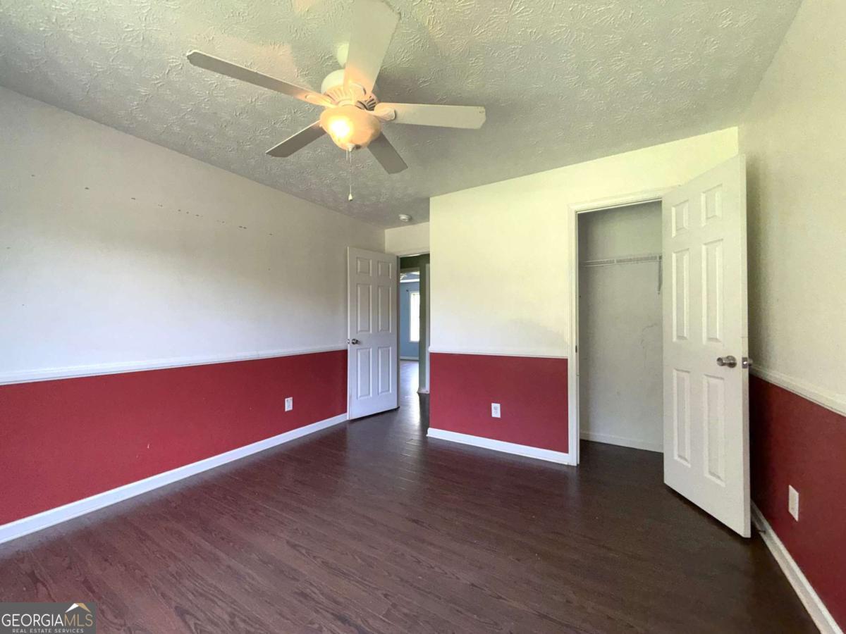 135 Windhaven Place Property Photo 23